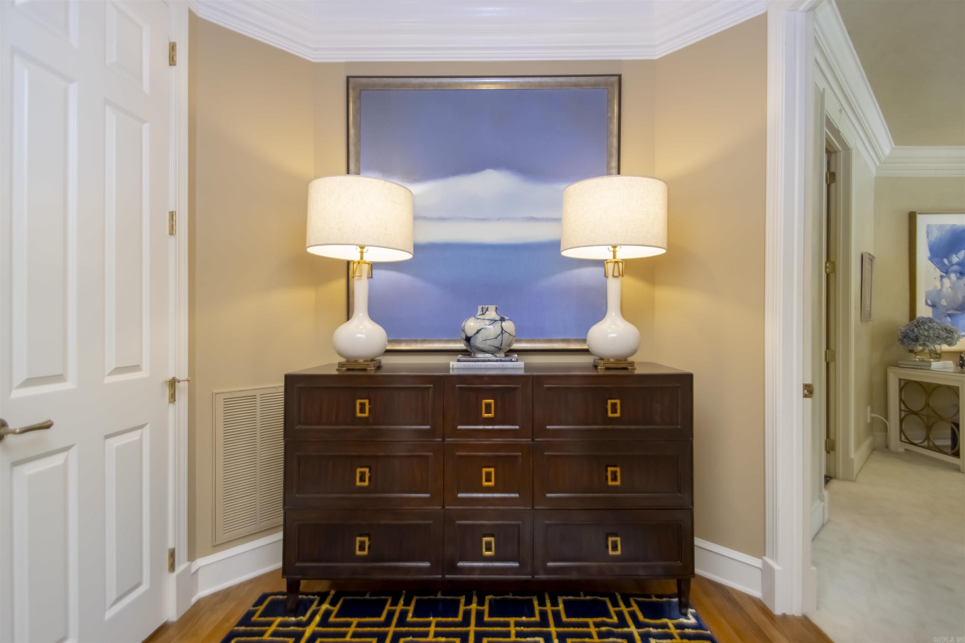 CHENAL VALLEY BRETAGNE CIRCLE - Residential