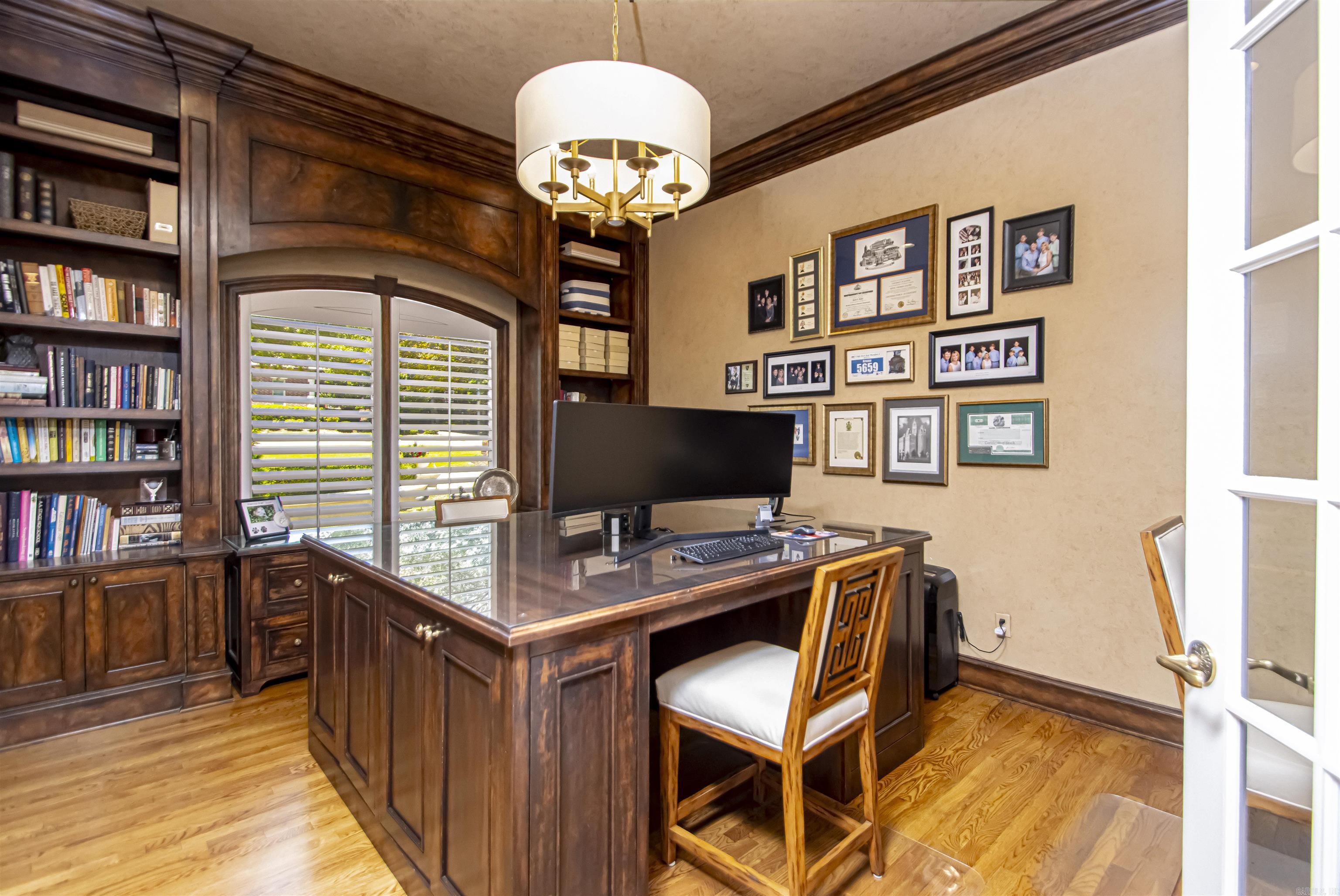 CHENAL VALLEY BRETAGNE CIRCLE - Residential