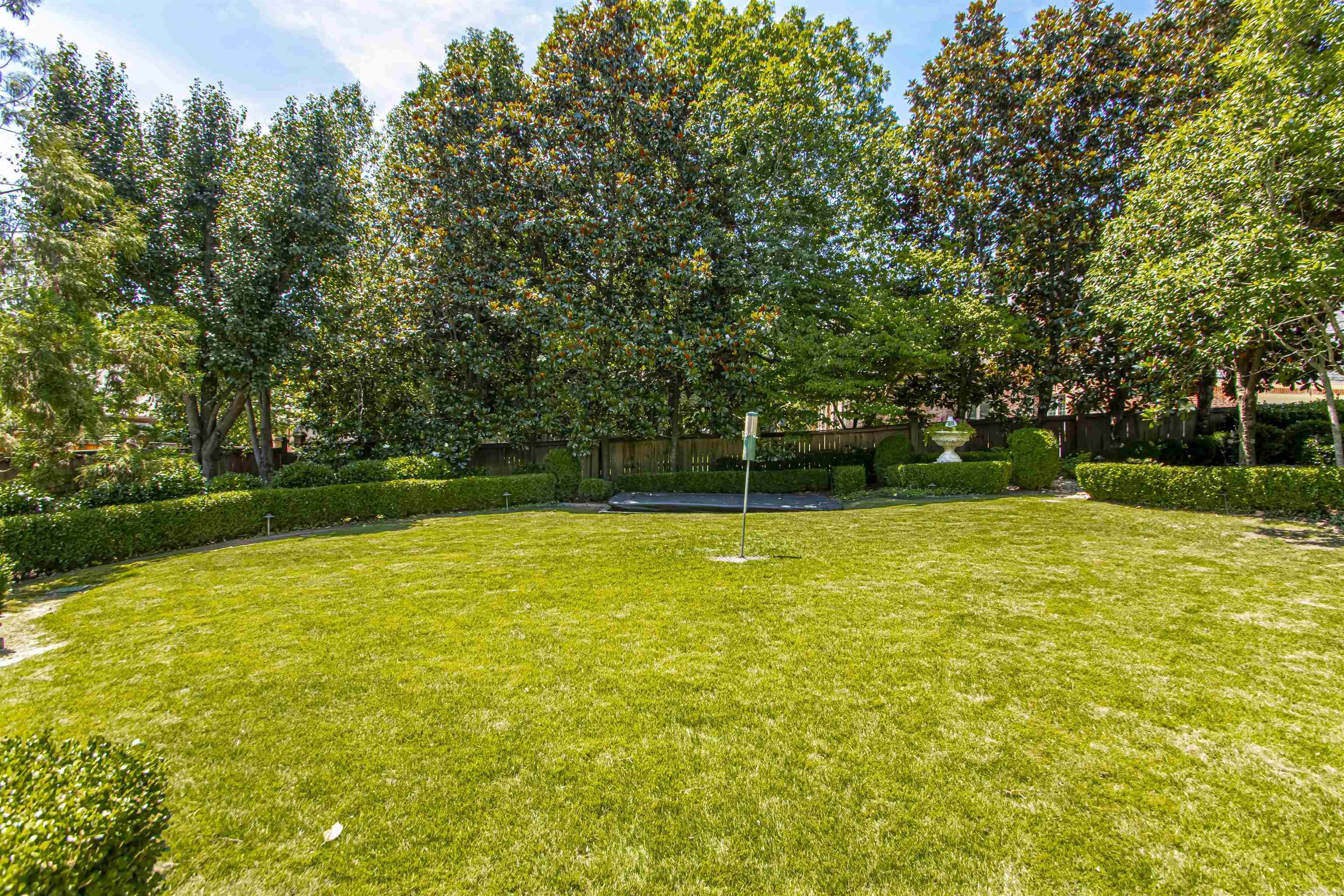 CHENAL VALLEY BRETAGNE CIRCLE - Residential