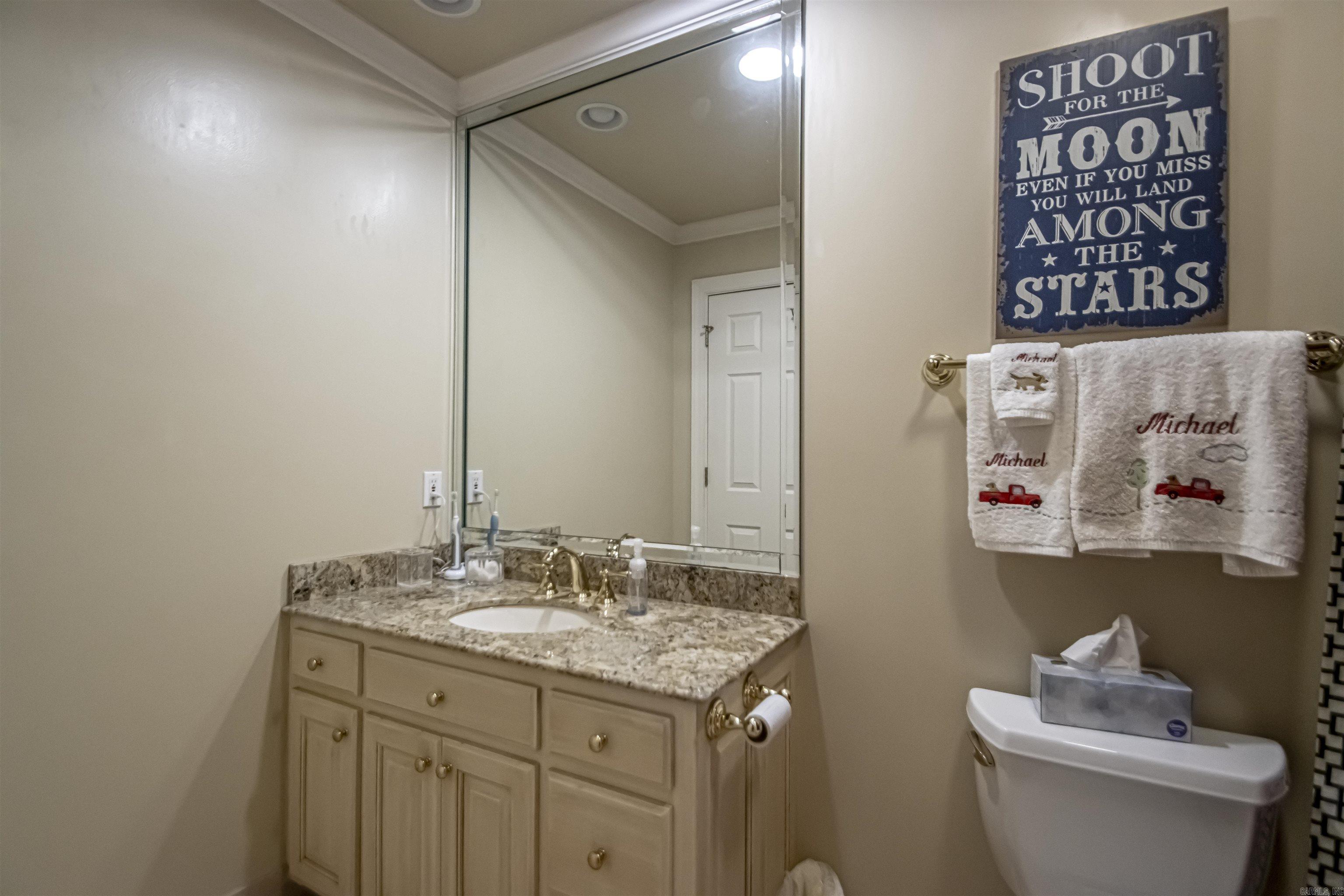 CHENAL VALLEY BRETAGNE CIRCLE - Residential