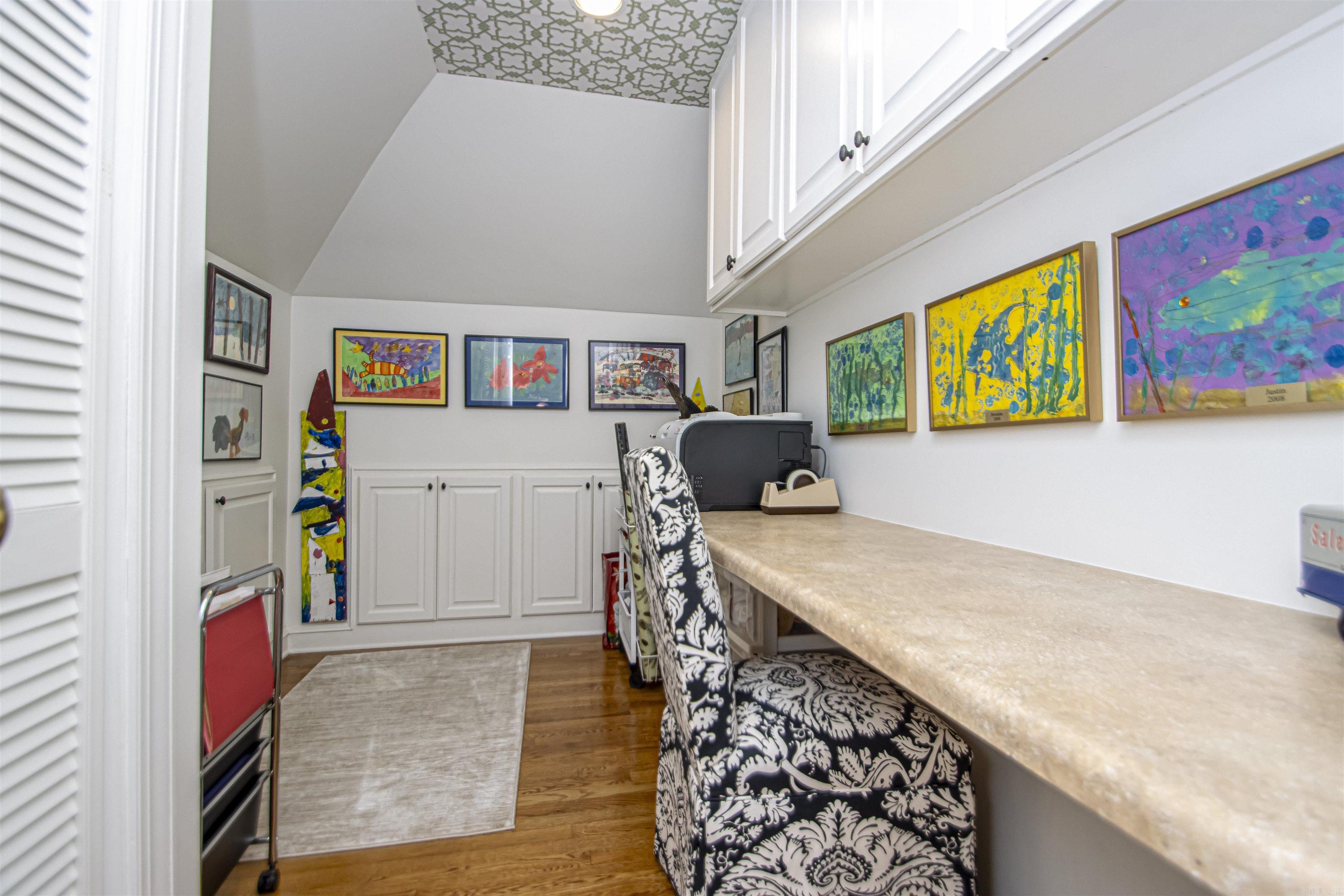 CHENAL VALLEY BRETAGNE CIRCLE - Residential