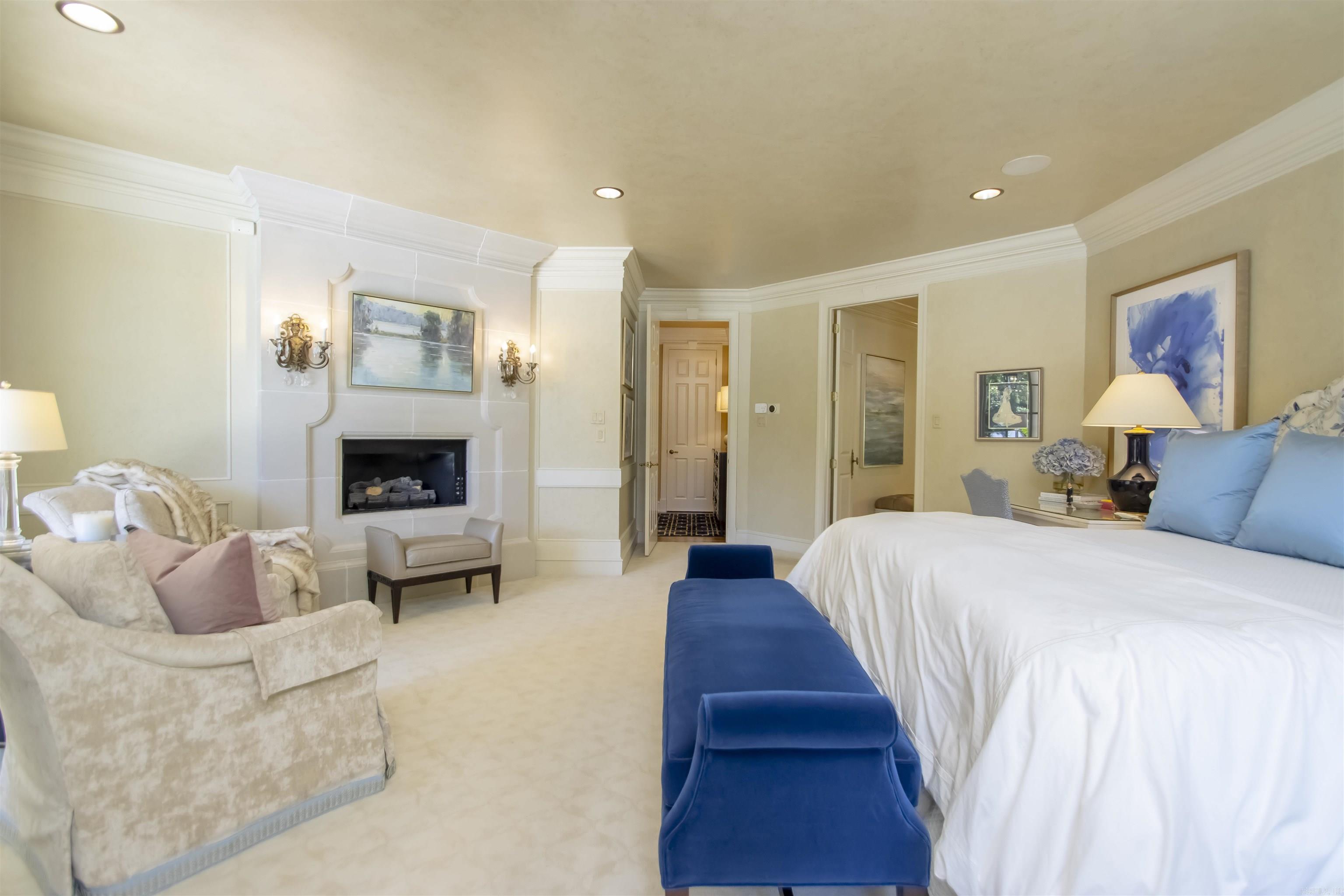 CHENAL VALLEY BRETAGNE CIRCLE - Residential