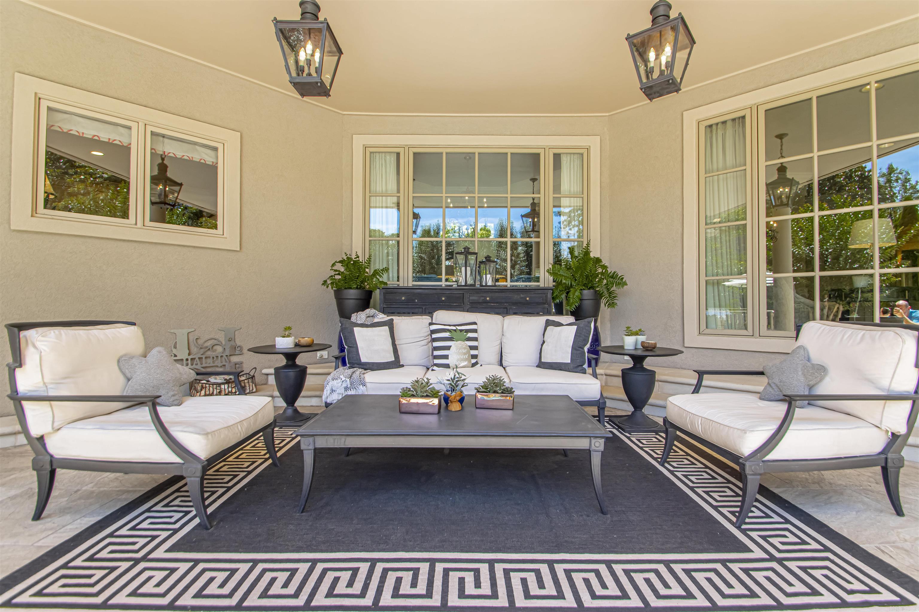 CHENAL VALLEY BRETAGNE CIRCLE - Residential