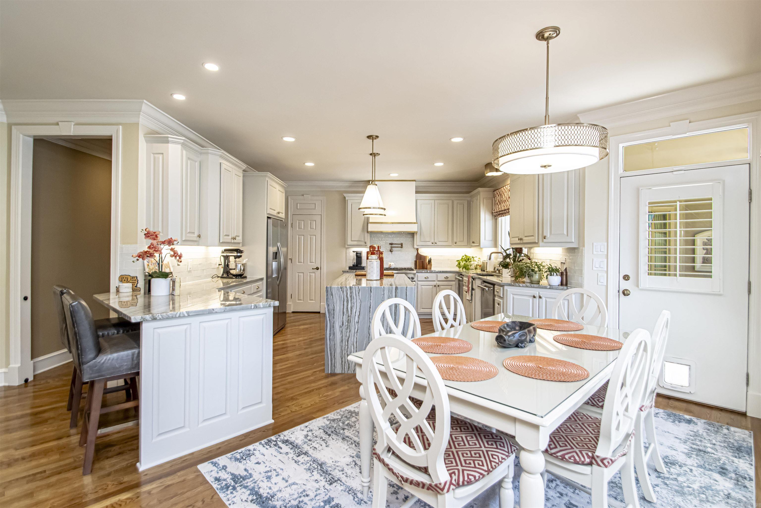 CHENAL VALLEY BRETAGNE CIRCLE - Residential