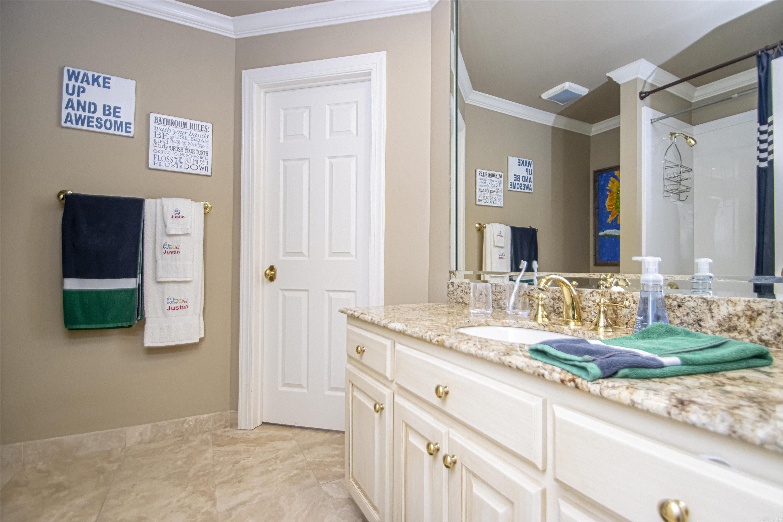 CHENAL VALLEY BRETAGNE CIRCLE - Residential