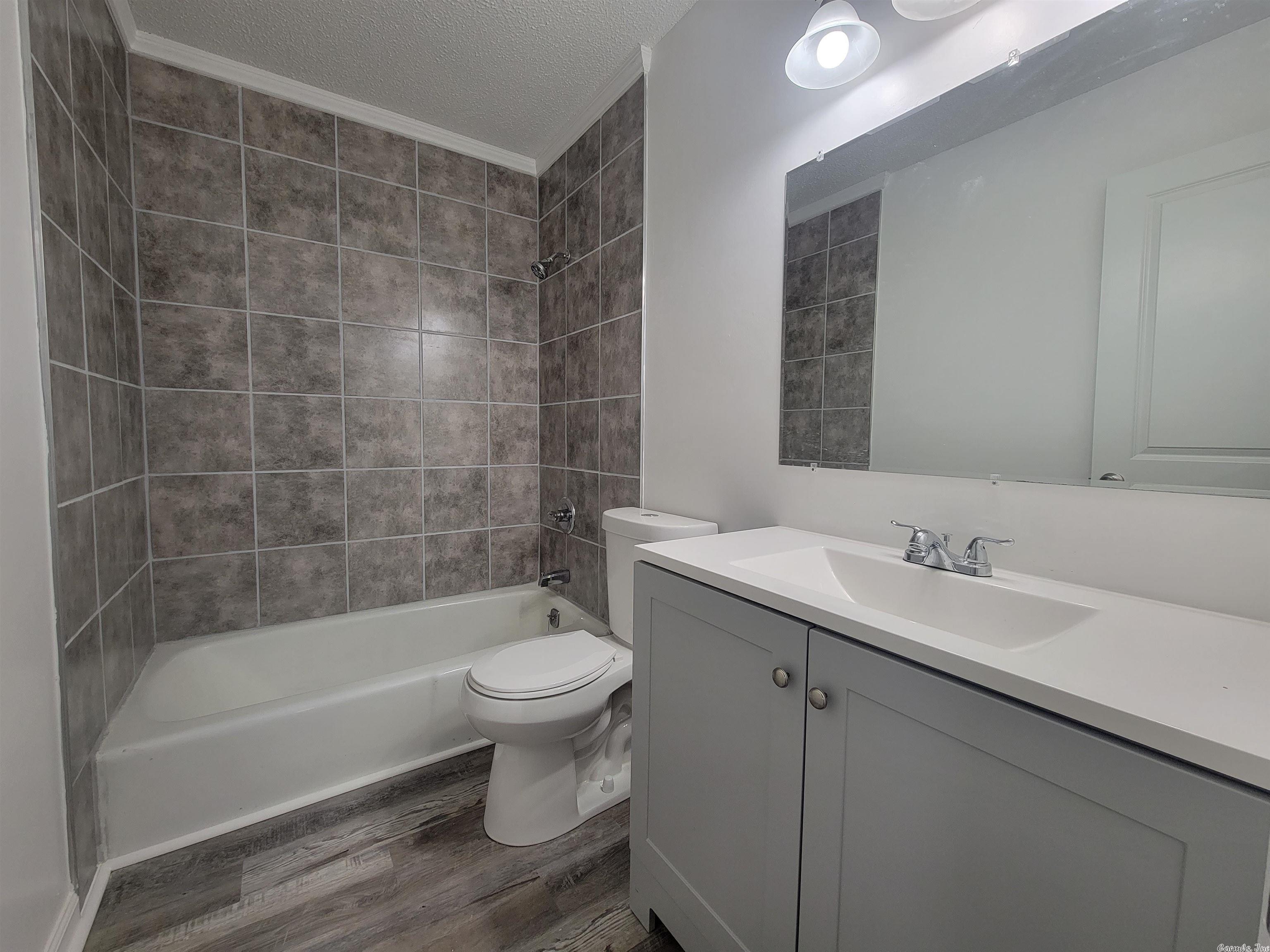 Meadow Lark - Residential Lease