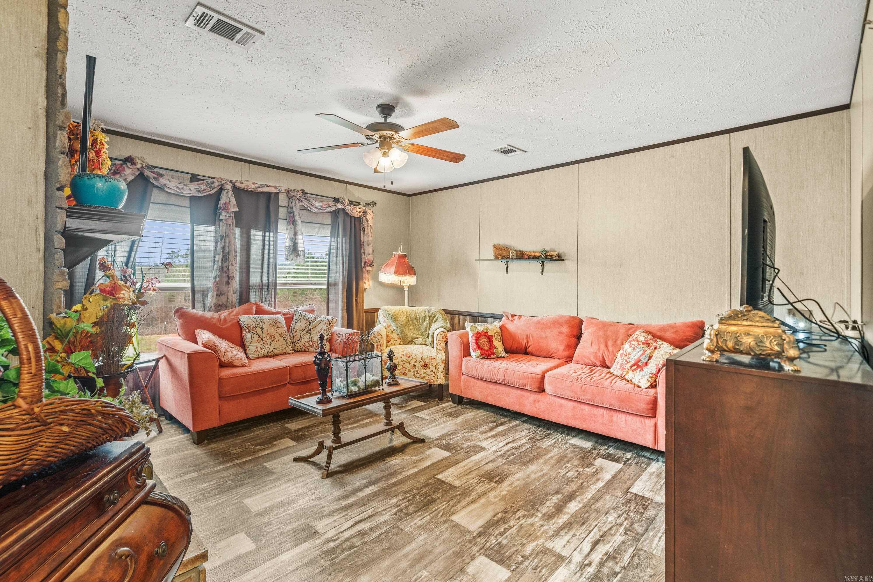 OTAZA LAKE ESTATES - Residential