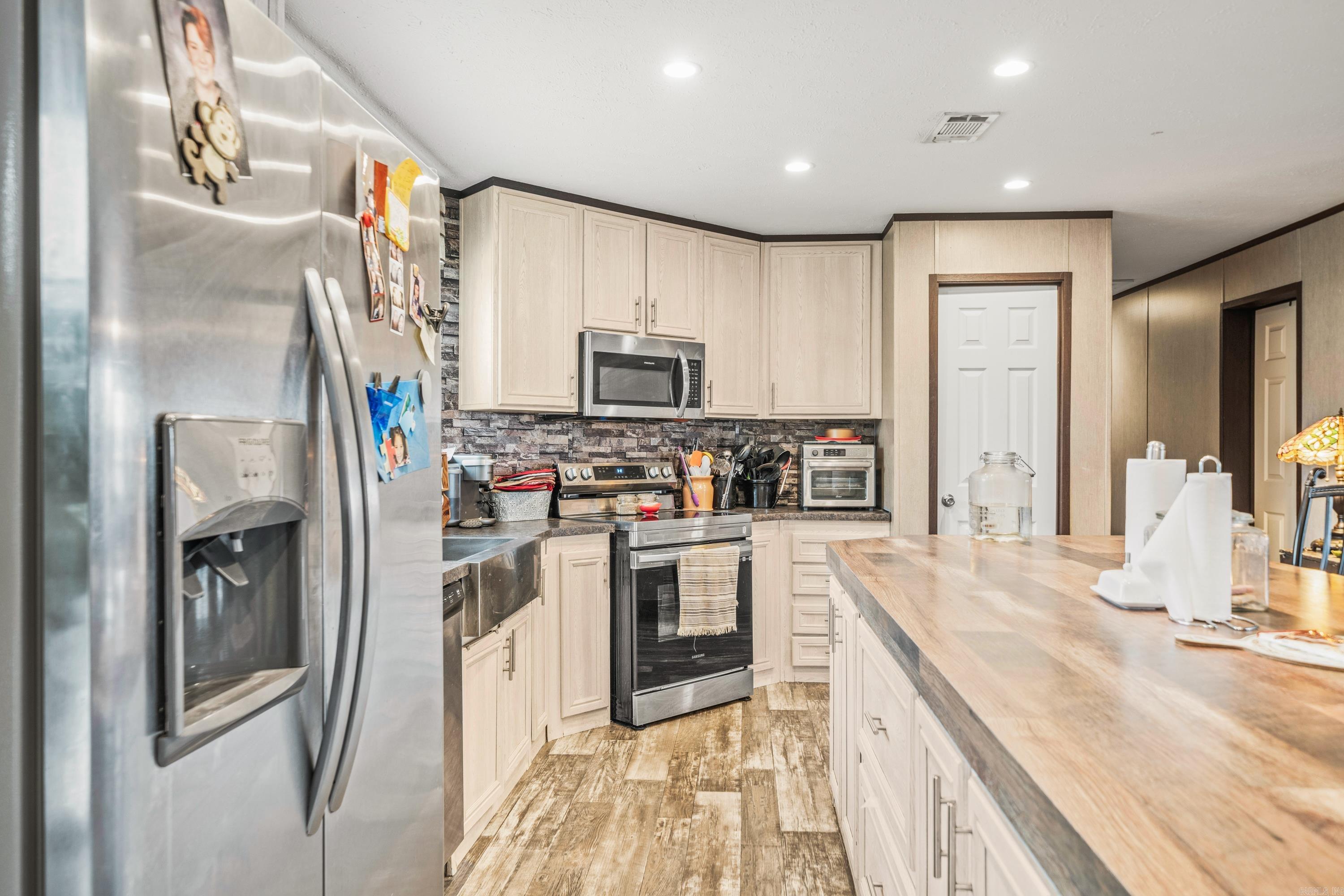 OTAZA LAKE ESTATES - Residential