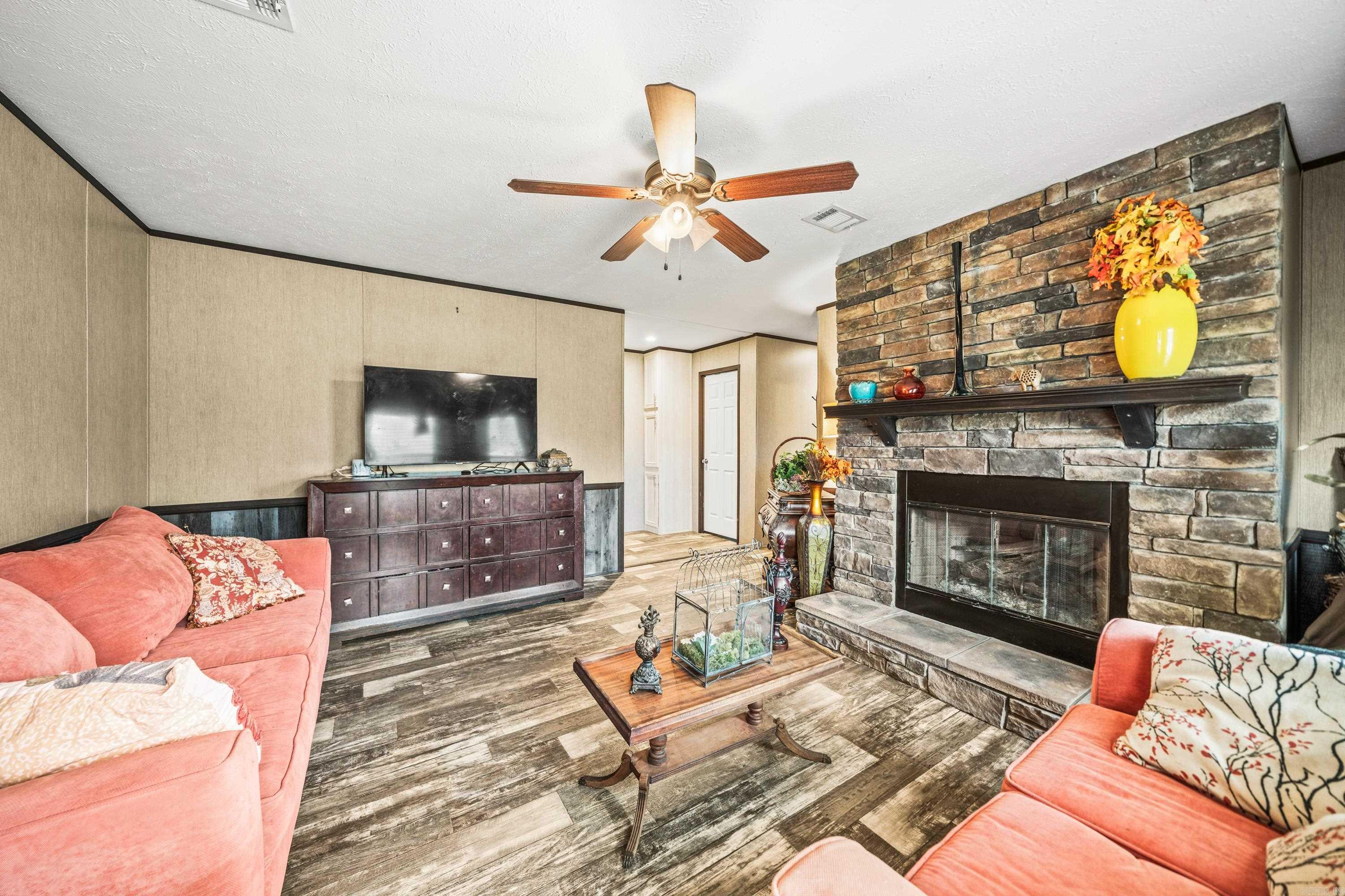 OTAZA LAKE ESTATES - Residential