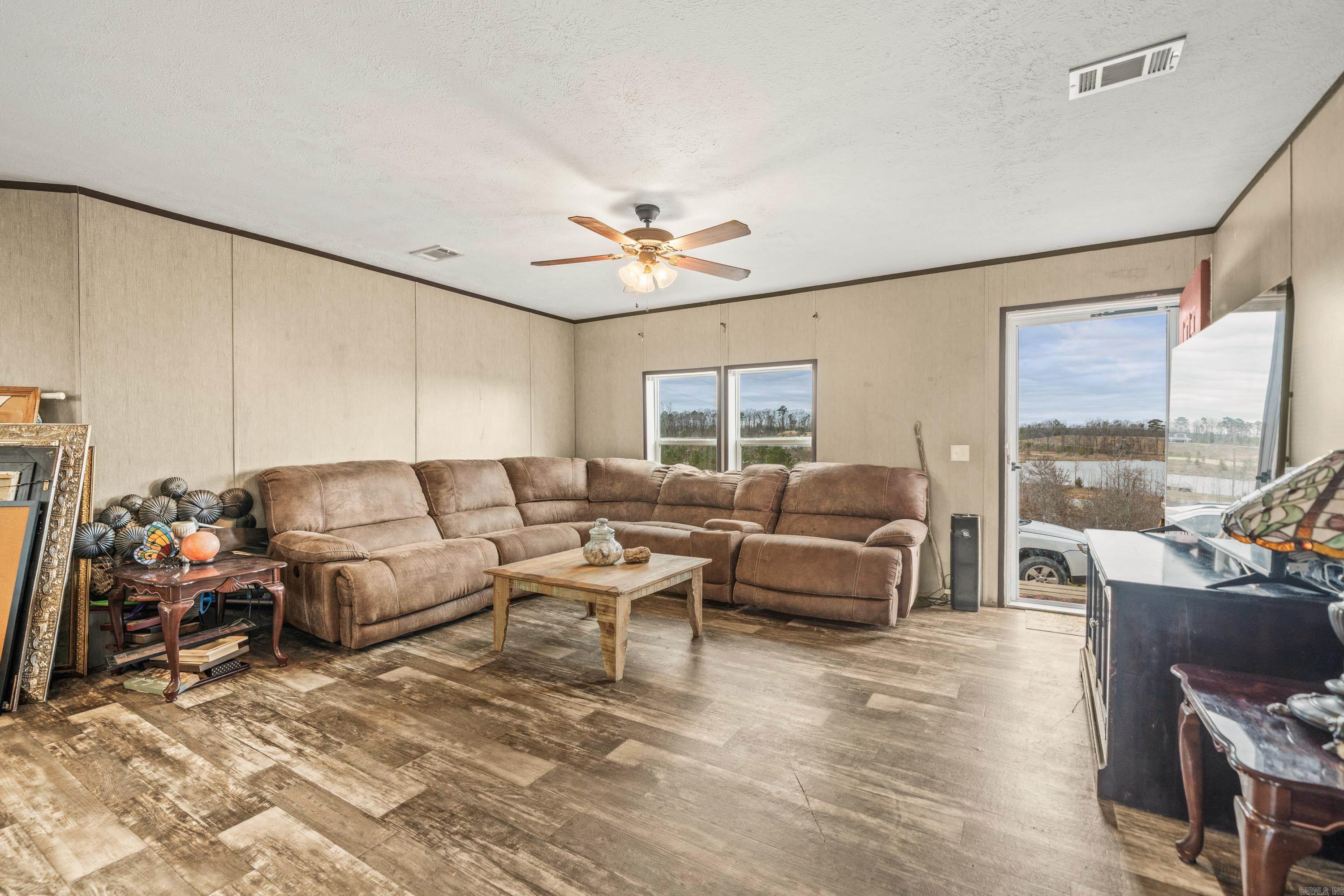 OTAZA LAKE ESTATES - Residential