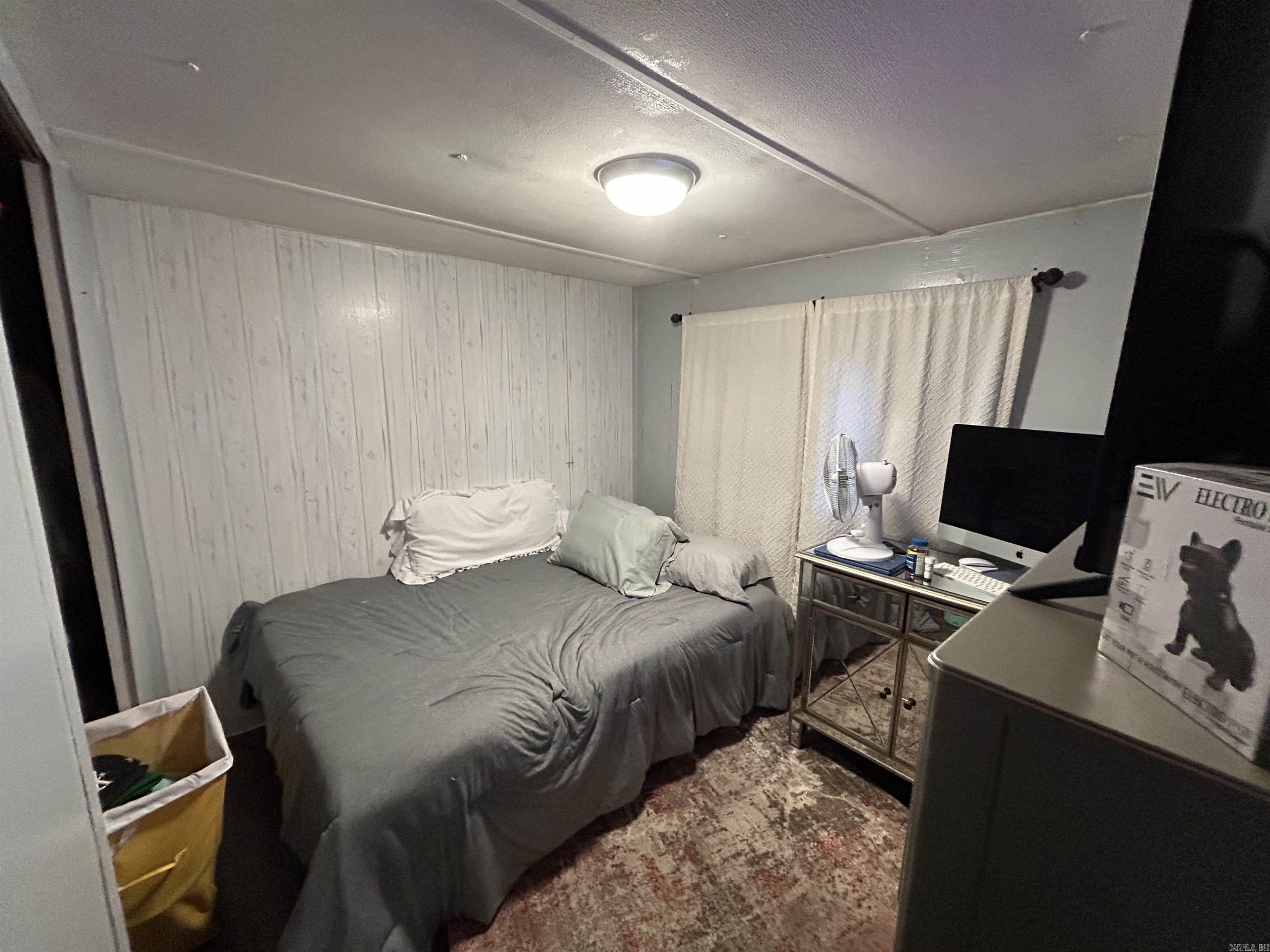 WASHINGTON TO TUCKER - Residential