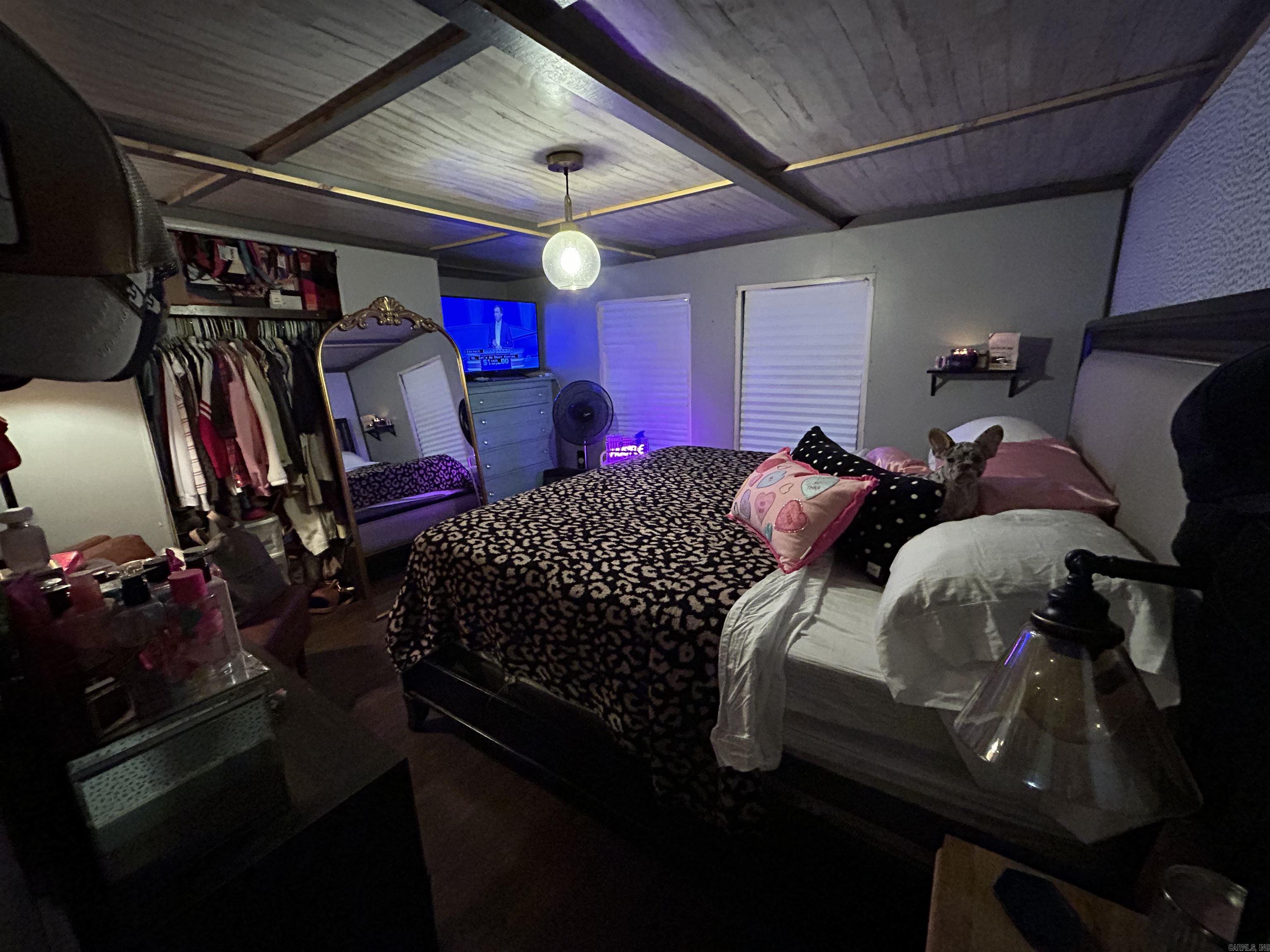 WASHINGTON TO TUCKER - Residential