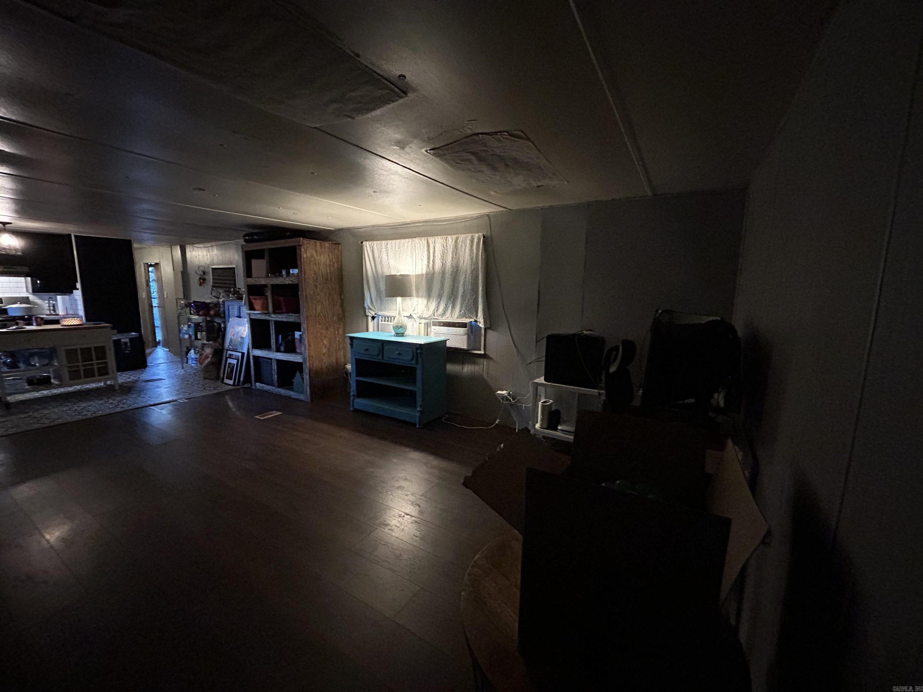 WASHINGTON TO TUCKER - Residential