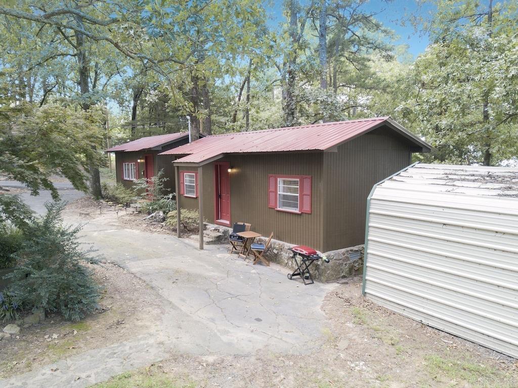 RIVERSIDE ADDITION - Residential