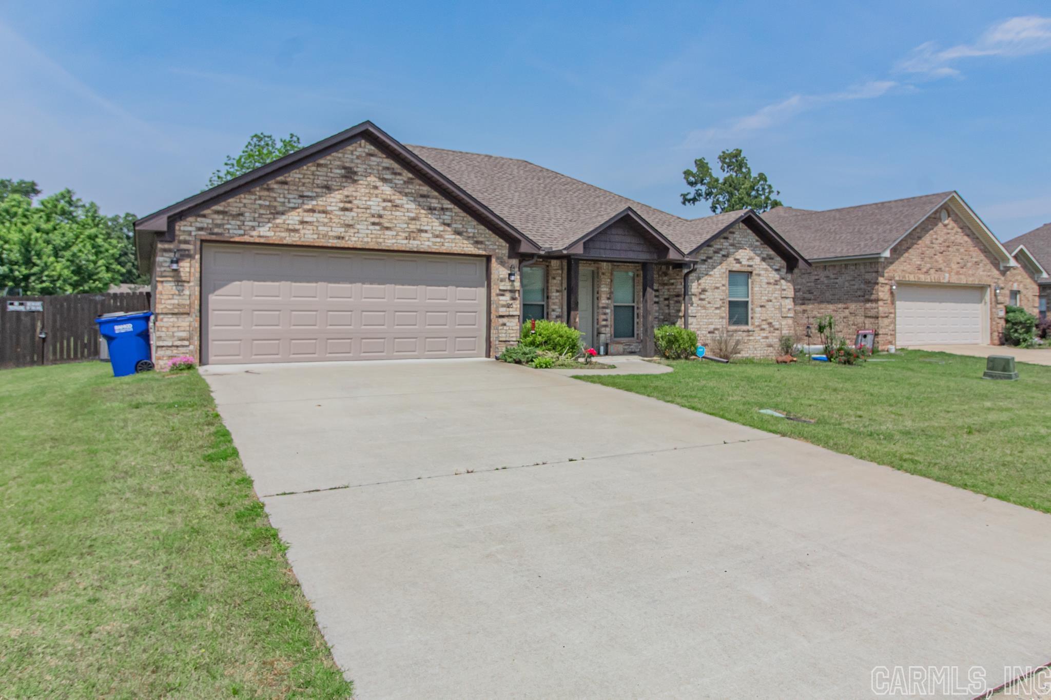 SAGEBRUSH COVE - Residential