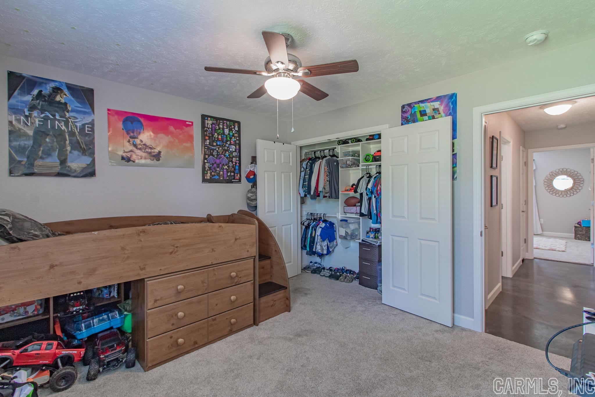 SAGEBRUSH COVE - Residential