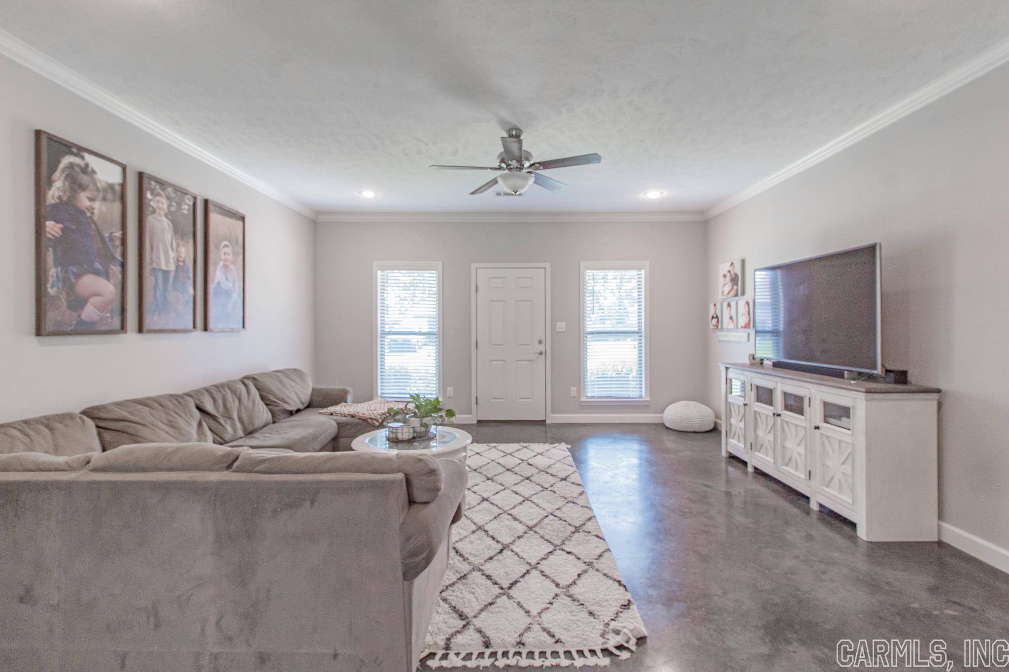 SAGEBRUSH COVE - Residential