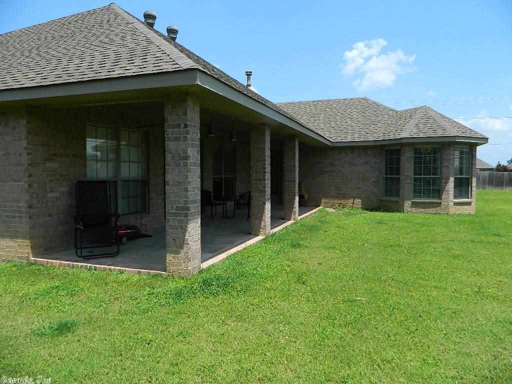 COUNTRY CLUB OF ARK THE - Residential