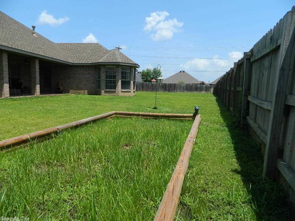 COUNTRY CLUB OF ARK THE - Residential