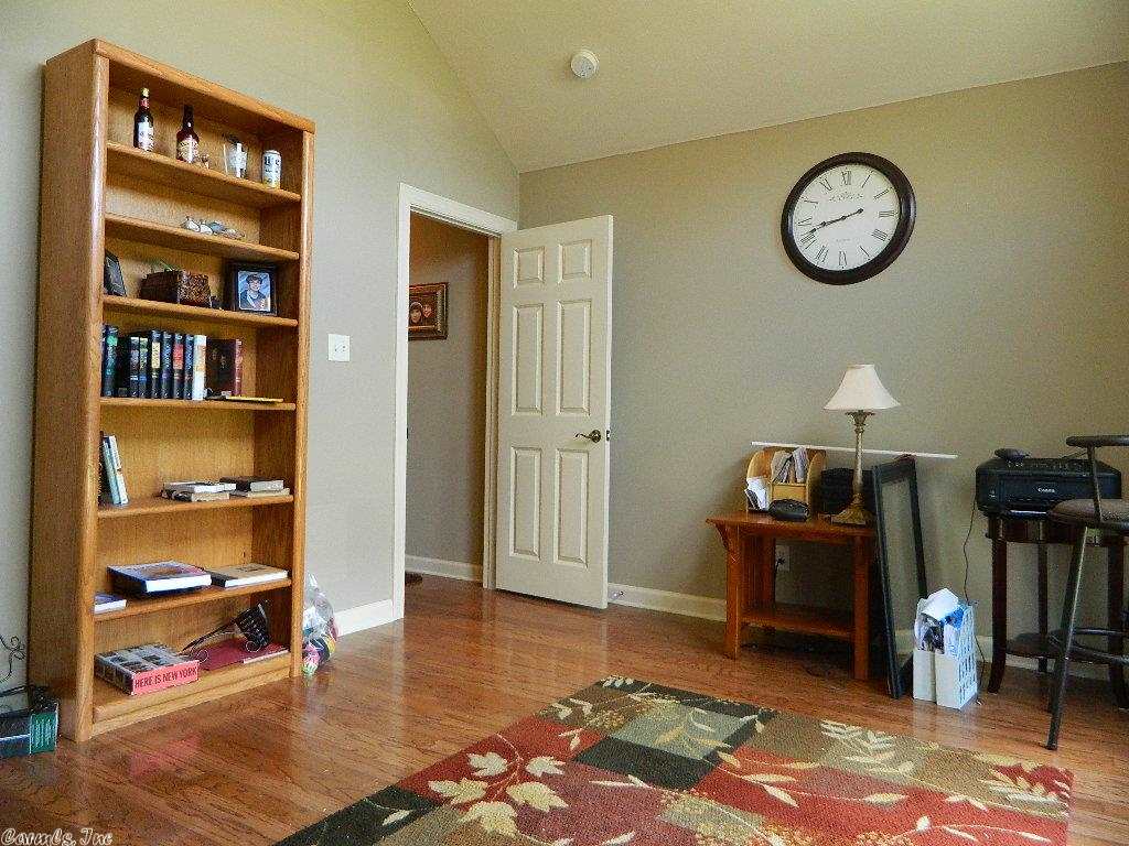 COUNTRY CLUB OF ARK THE - Residential