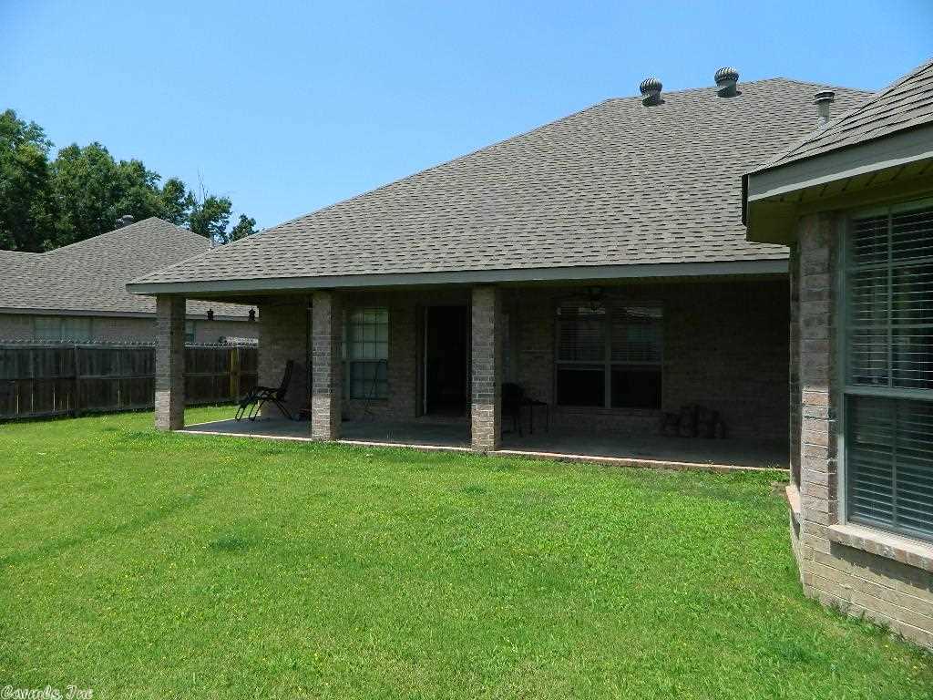 COUNTRY CLUB OF ARK THE - Residential