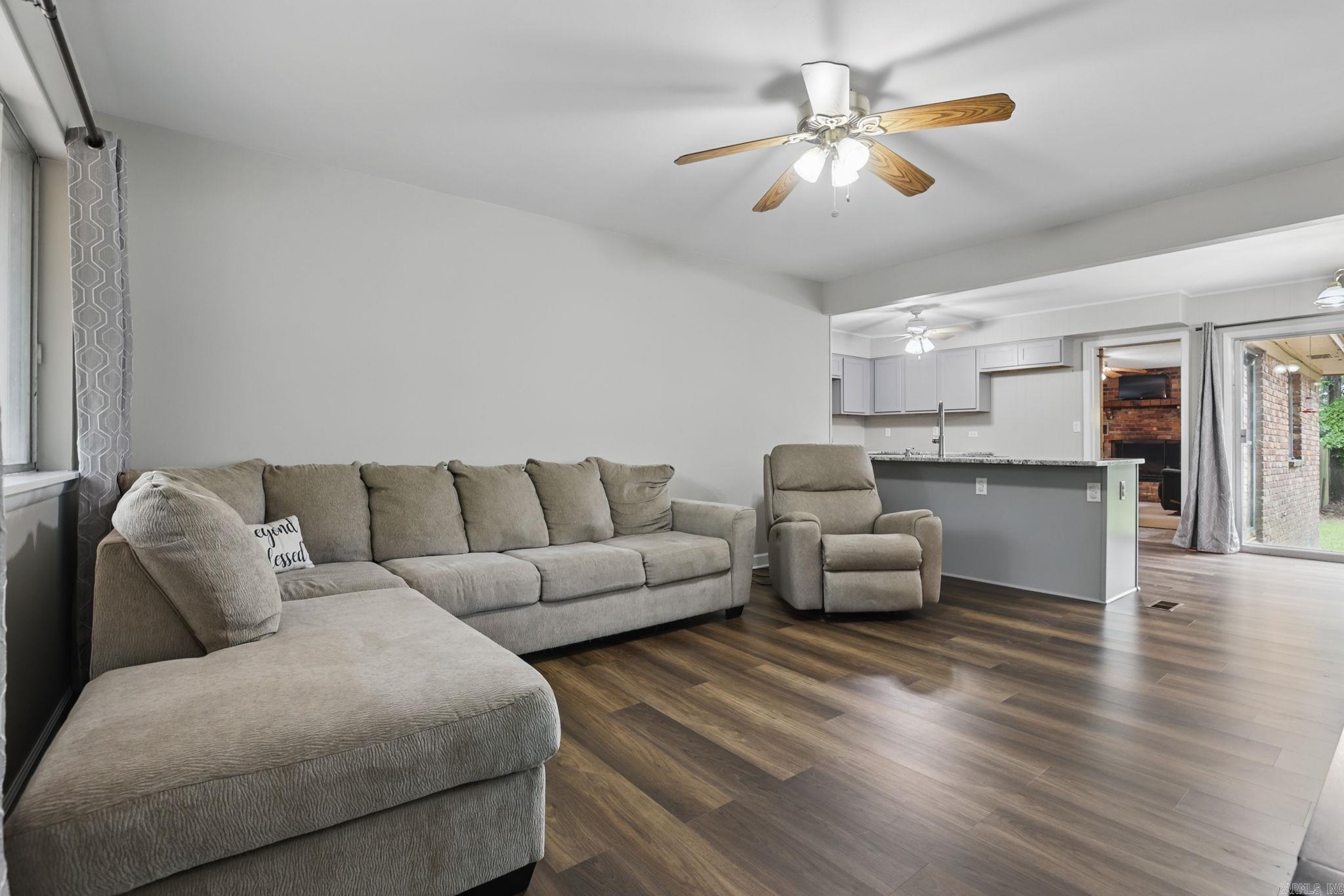 SHANNON HILLS s - Residential