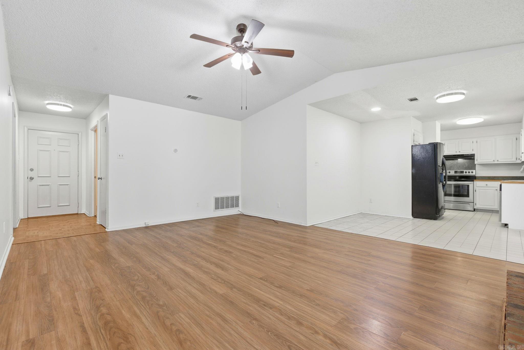 TIMBER RIDGE - Residential