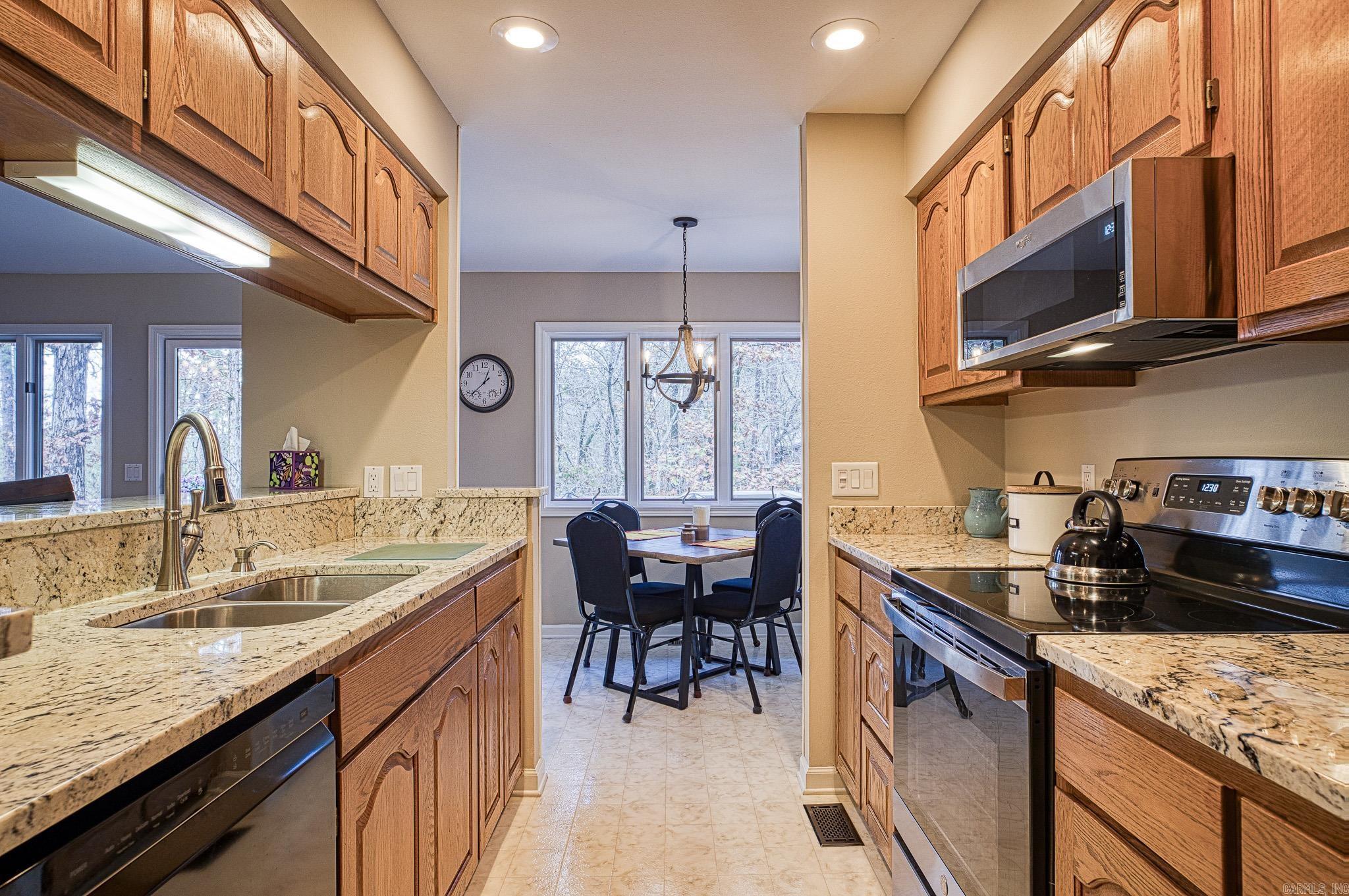 MAJORCA COURTS - Residential