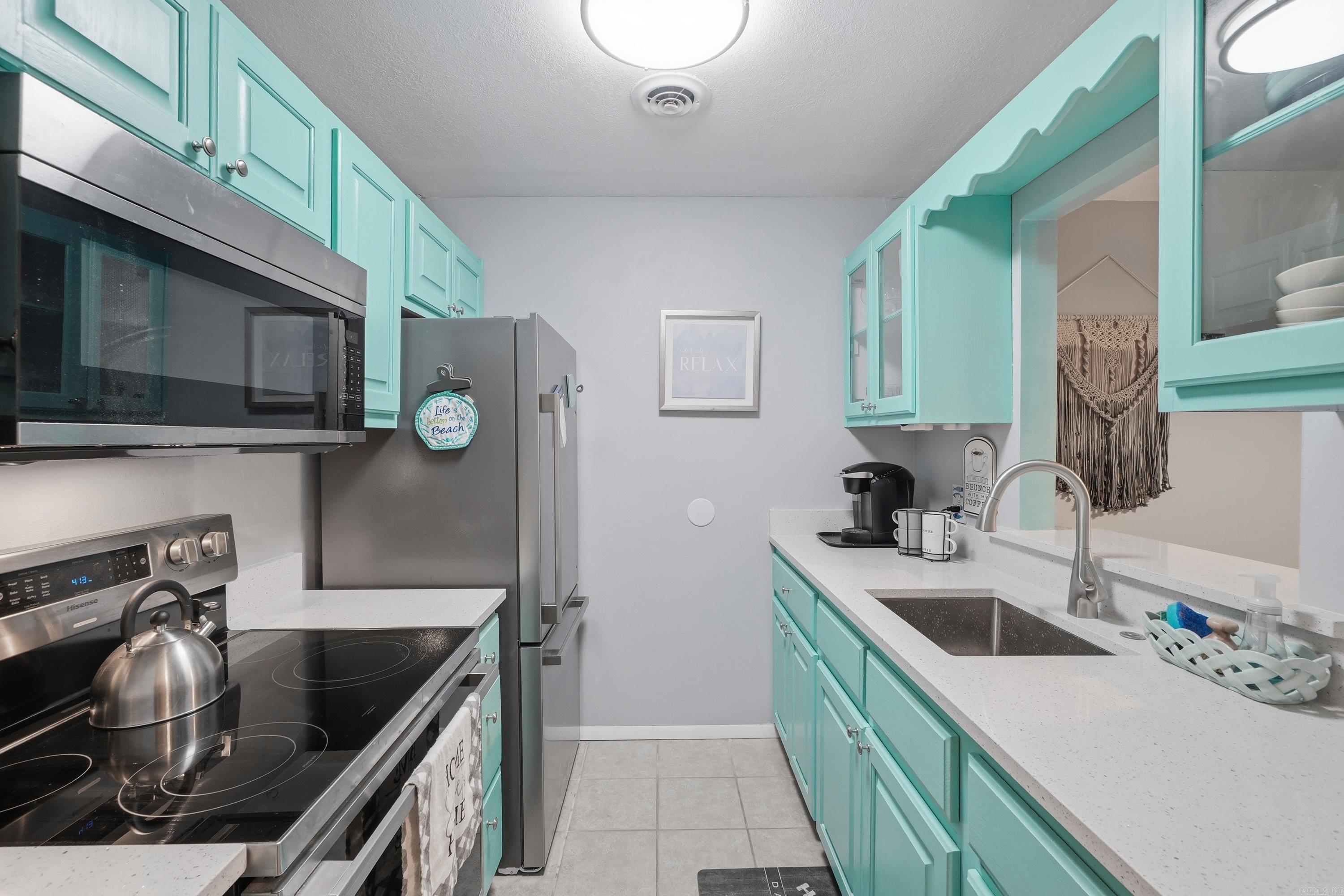 LAKEWOOD HILLS CONDO - Residential