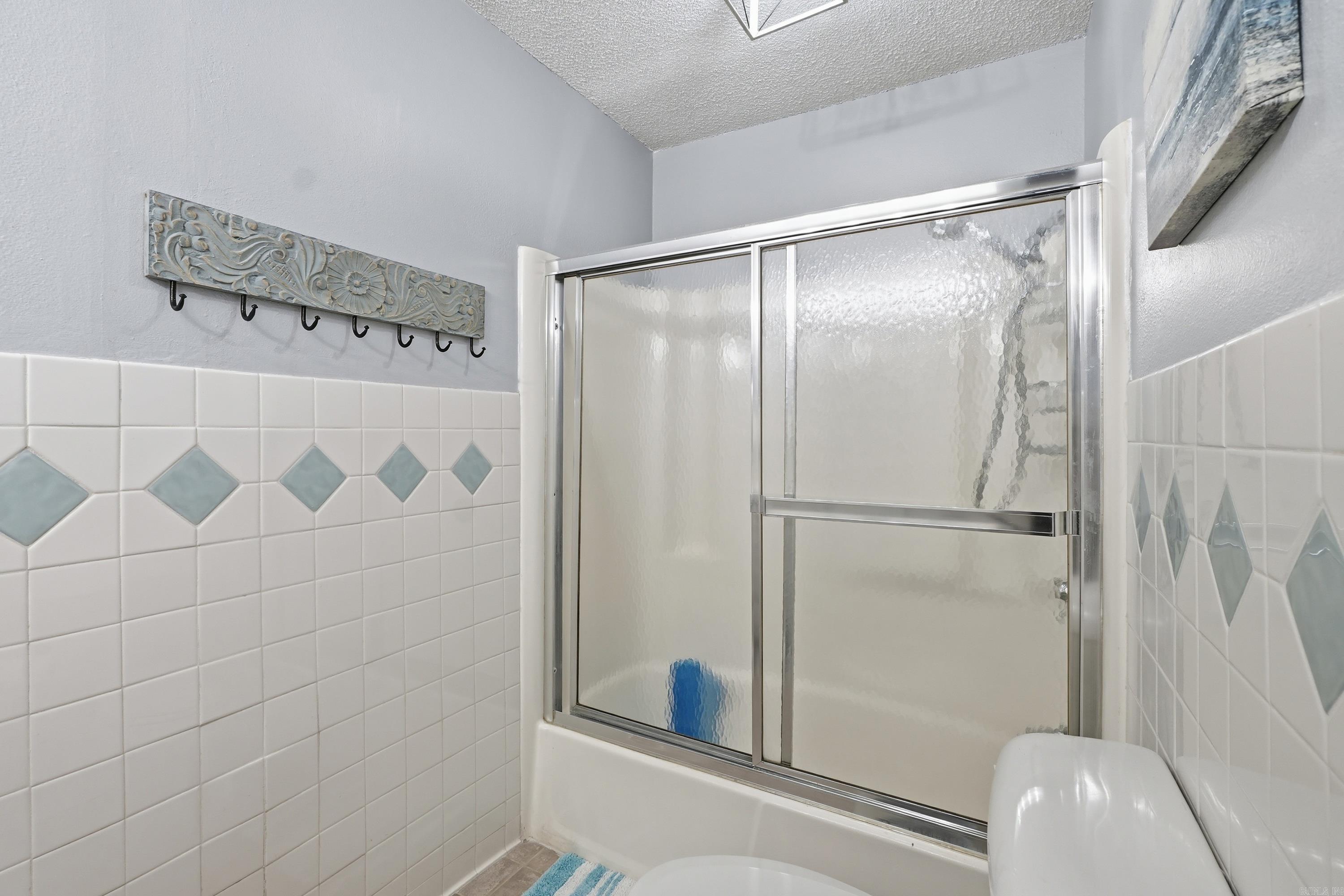 LAKEWOOD HILLS CONDO - Residential