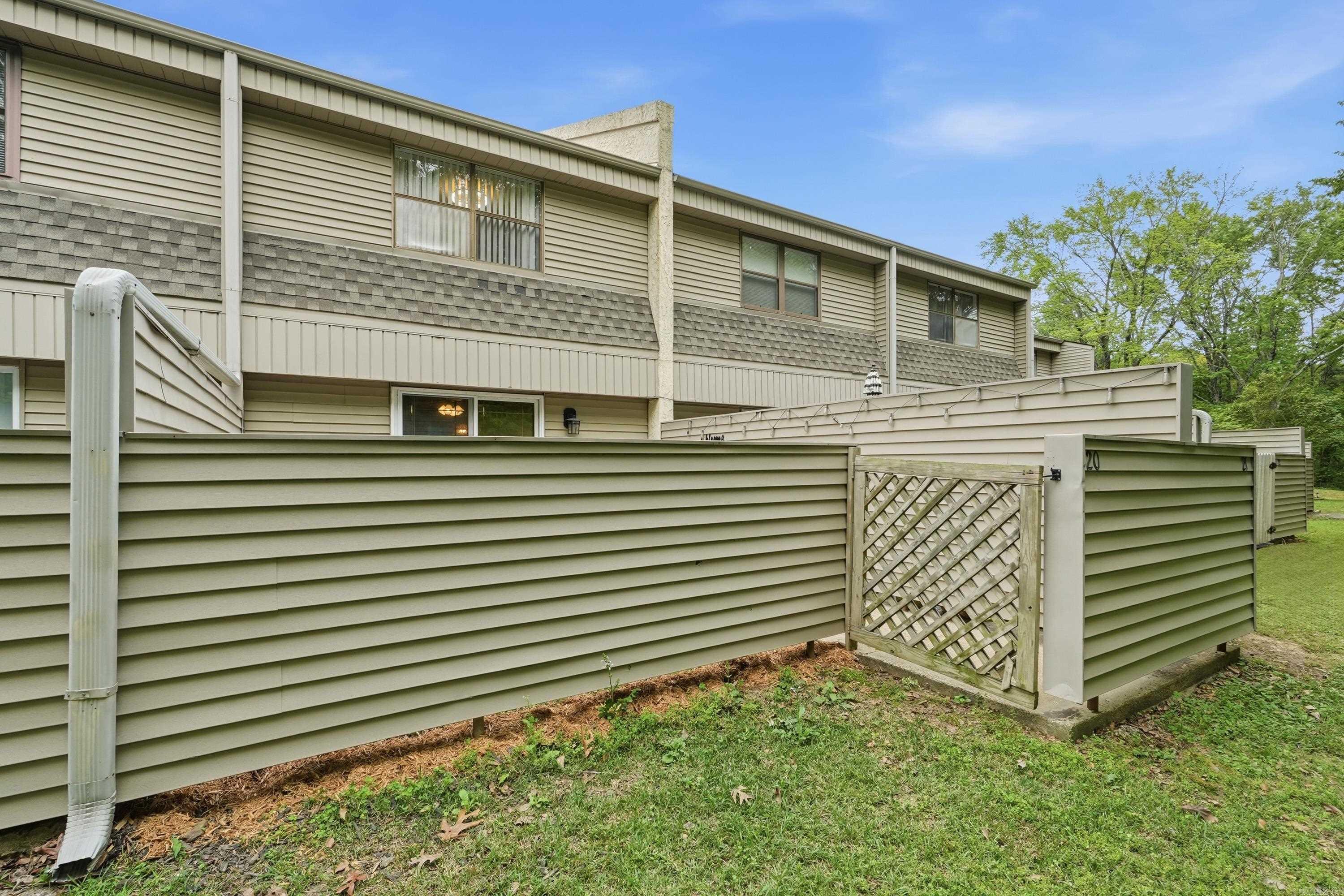 LAKEWOOD HILLS CONDO - Residential