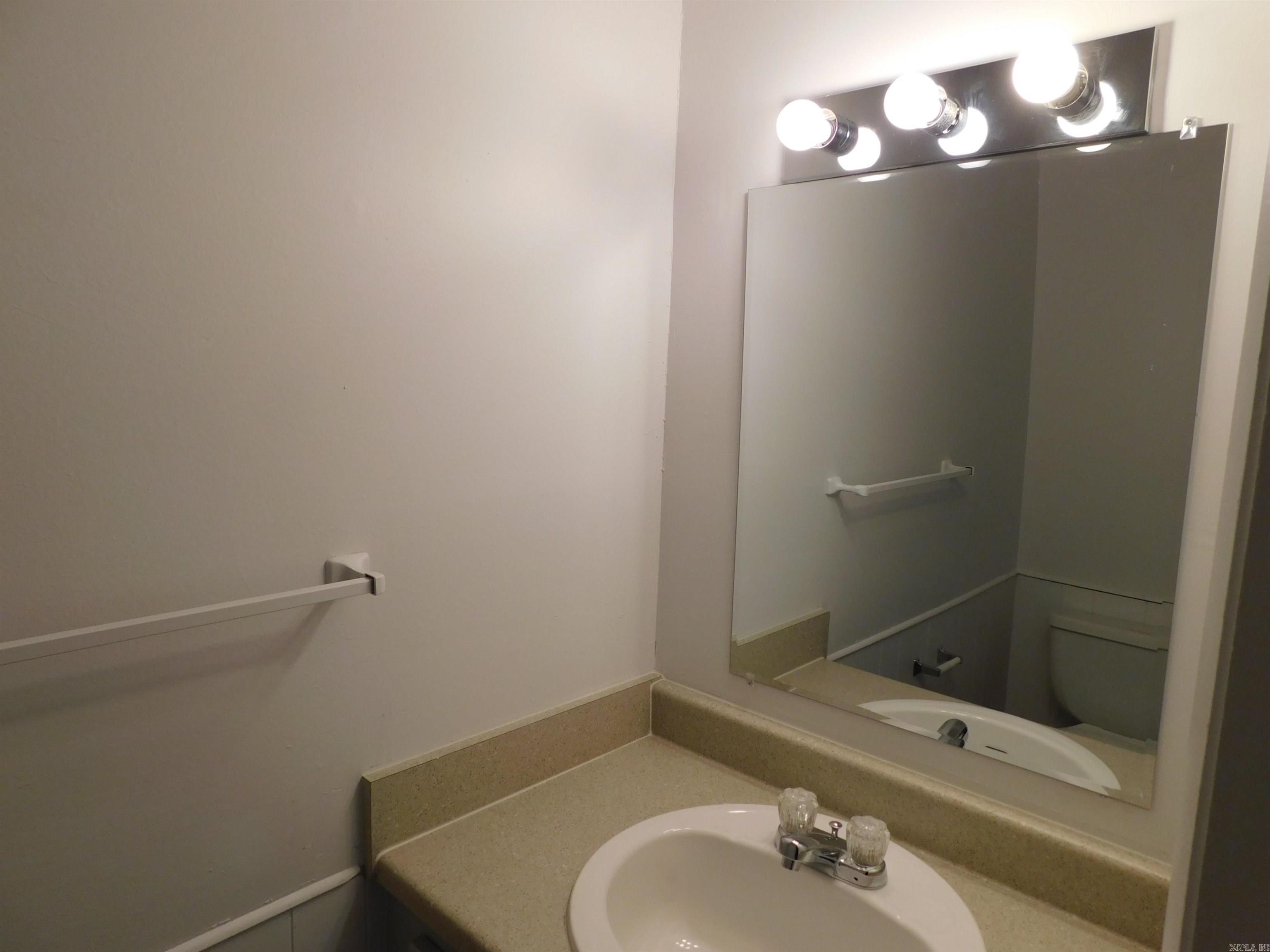 Fra-Mar - Residential Lease