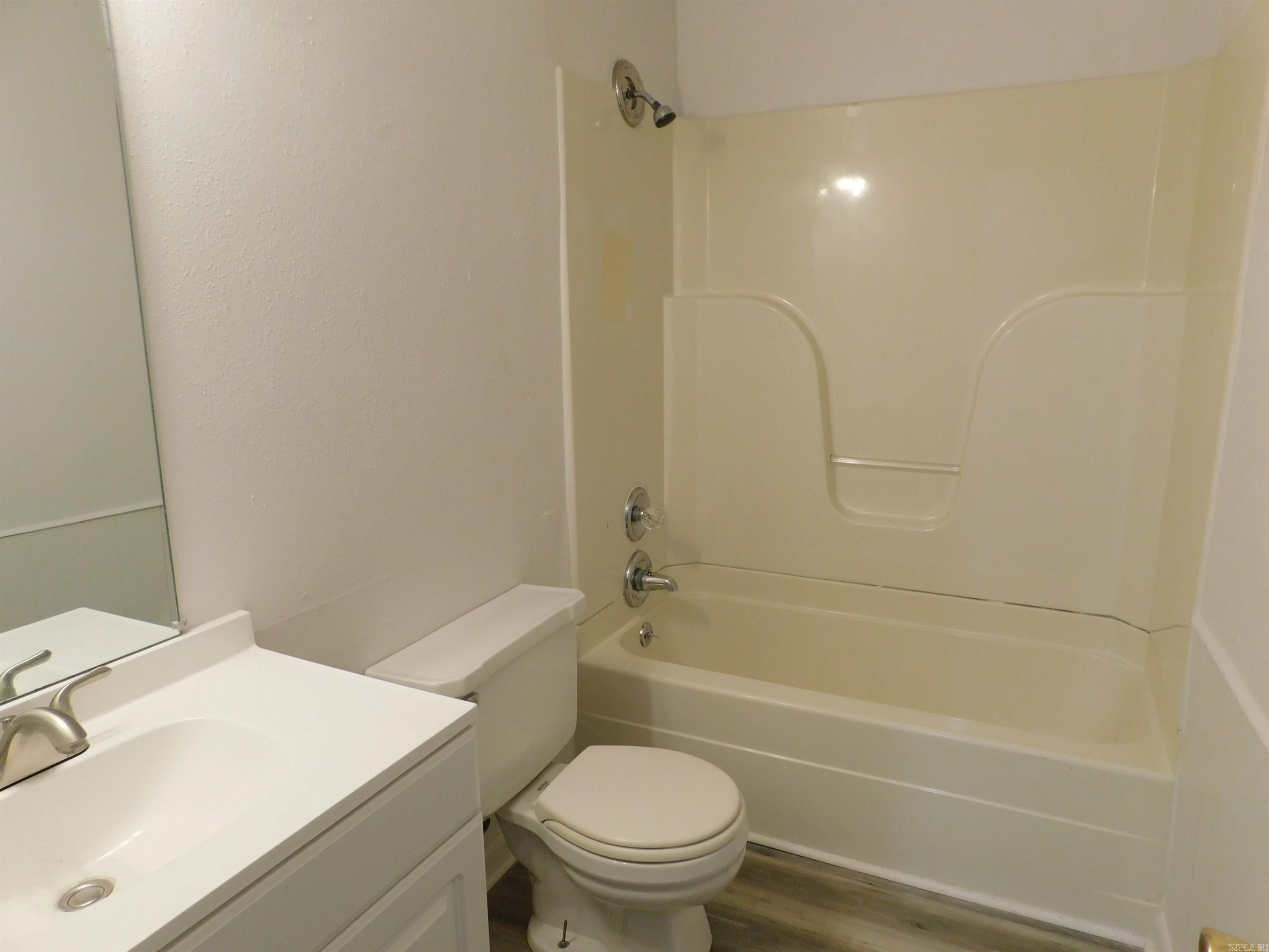 Fra-Mar - Residential Lease