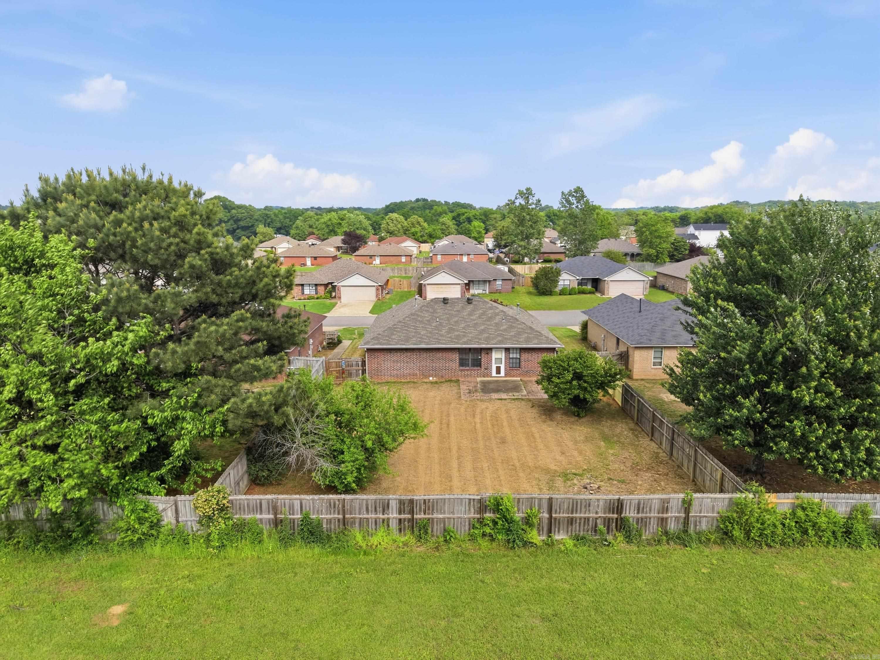 THE FALLS - Residential