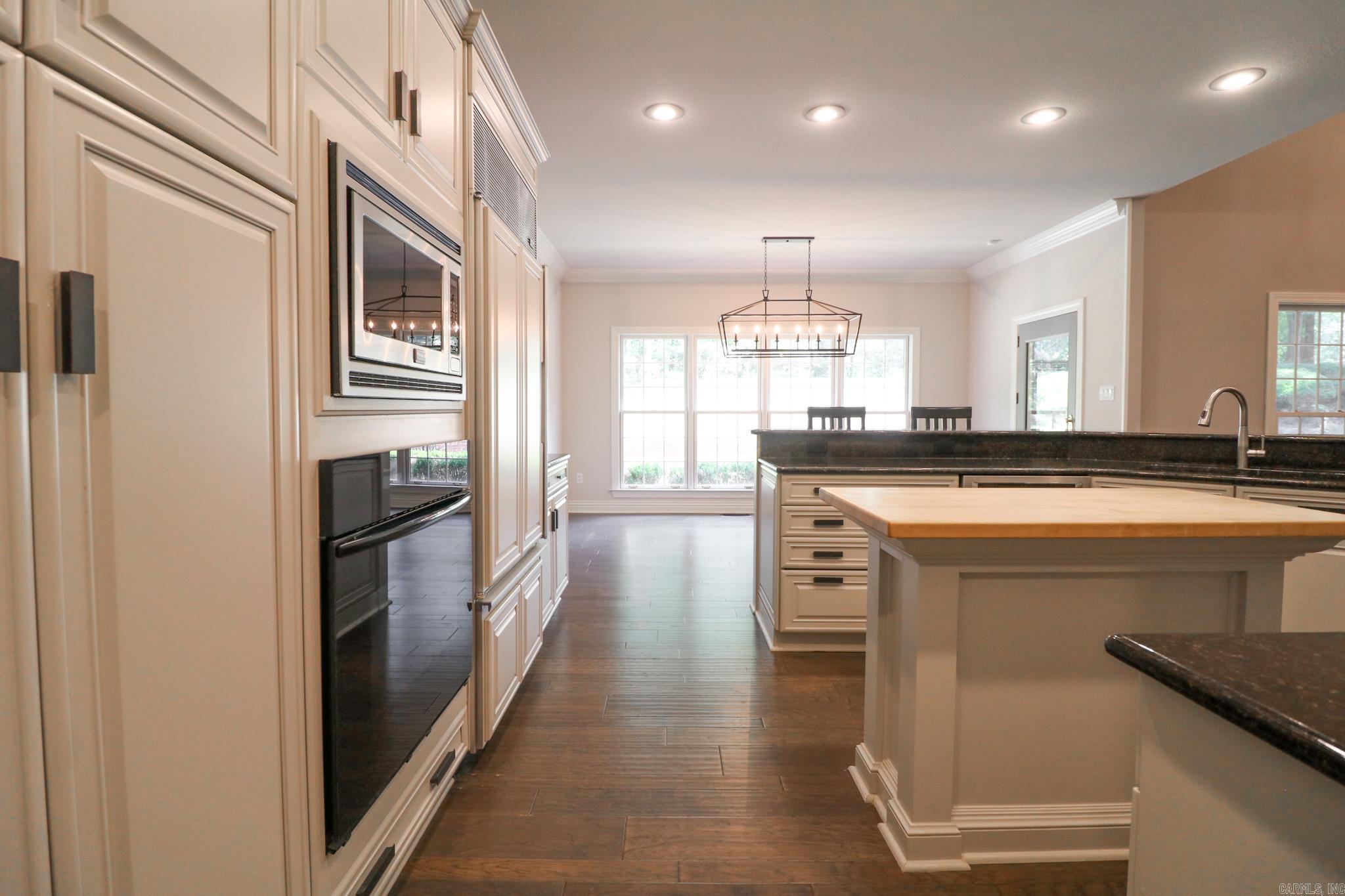 Ridge Point - Residential