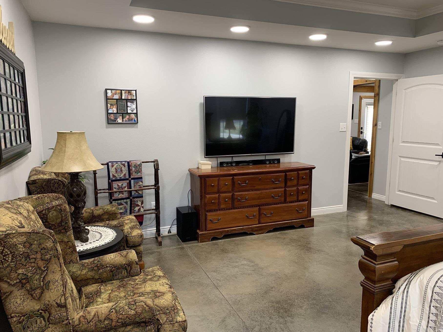 SWEEDEN ROAD ACRES - Residential