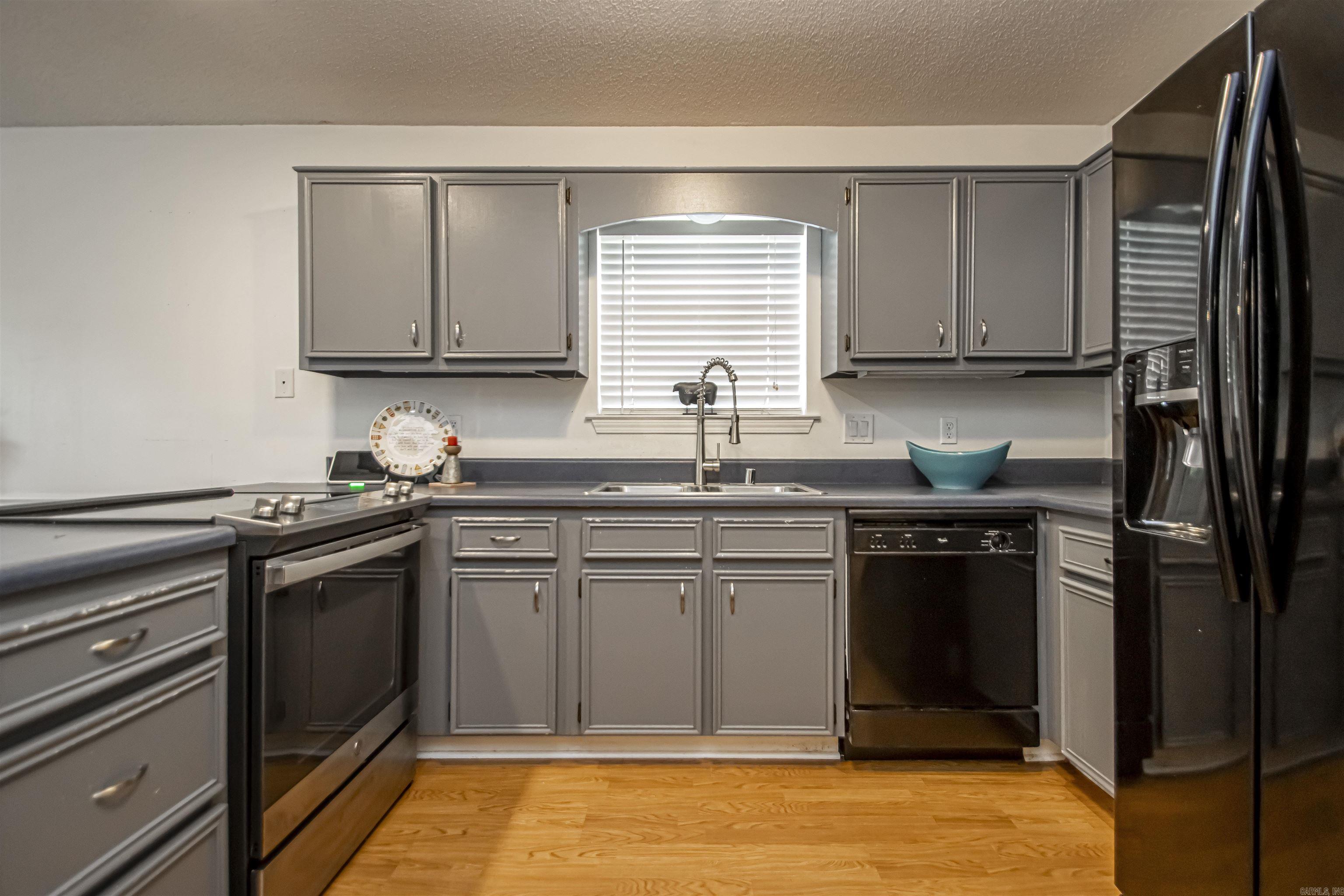 SHADOW RIDGE ADDN - Residential