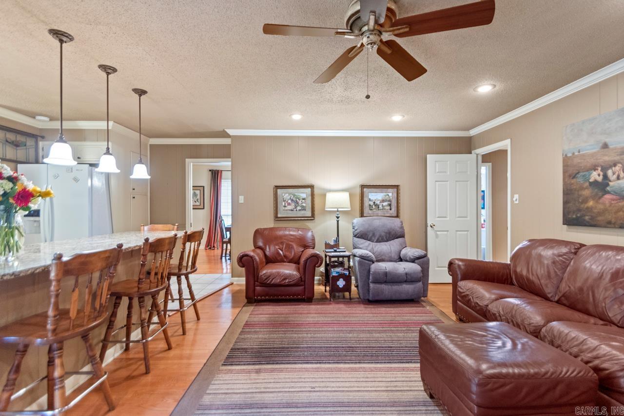 INDIAN HILLS - Residential