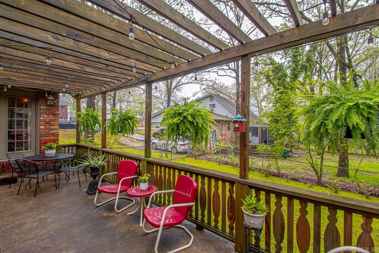 INDIAN HILLS - Residential