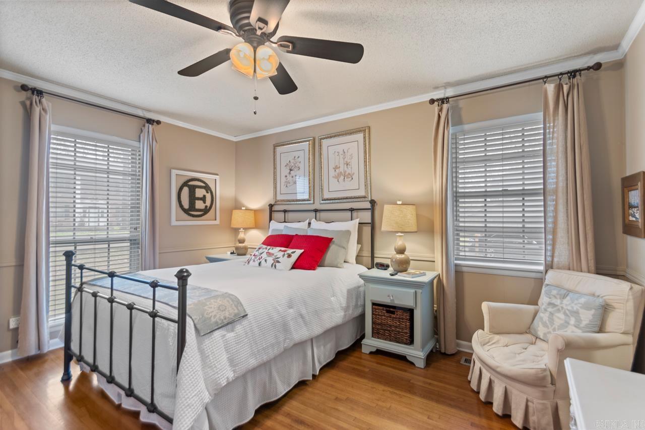 INDIAN HILLS - Residential