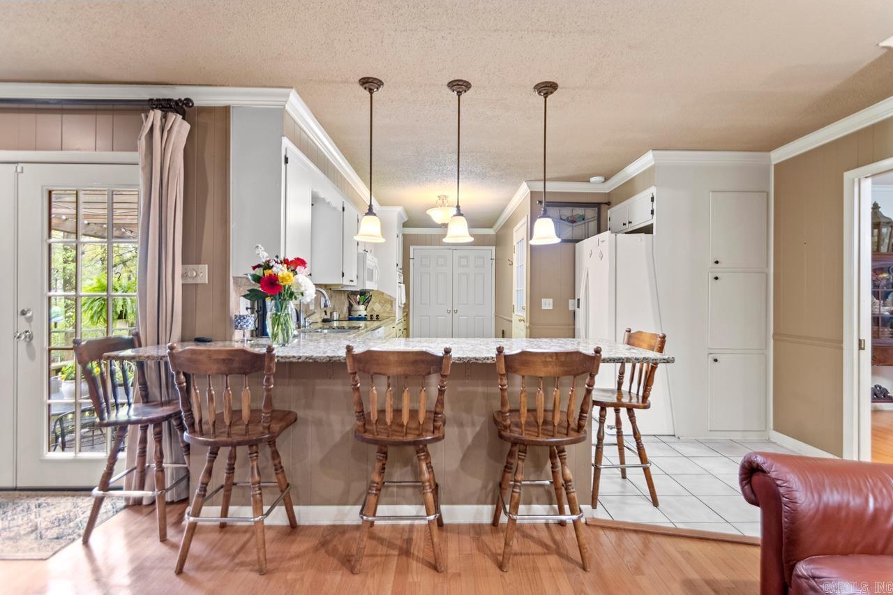 INDIAN HILLS - Residential