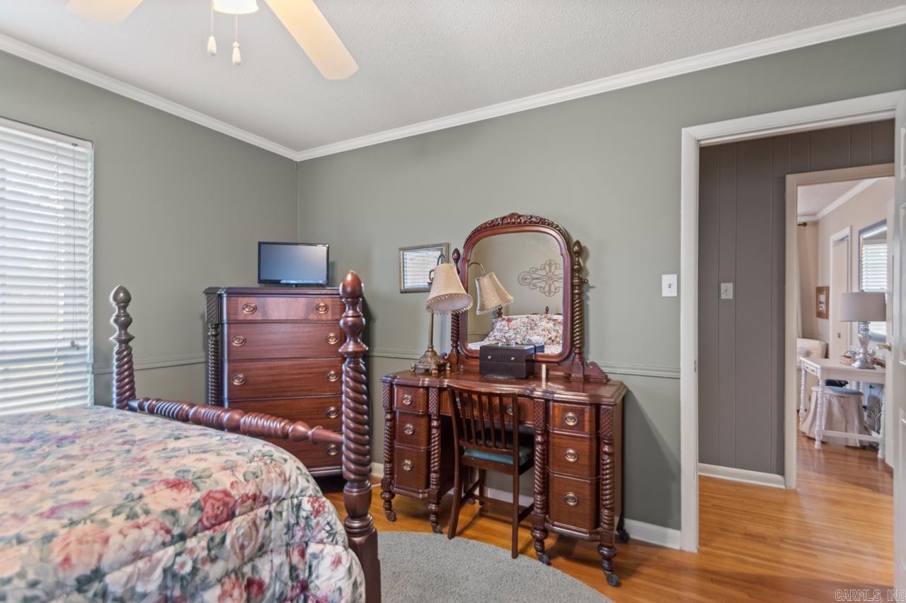 INDIAN HILLS - Residential