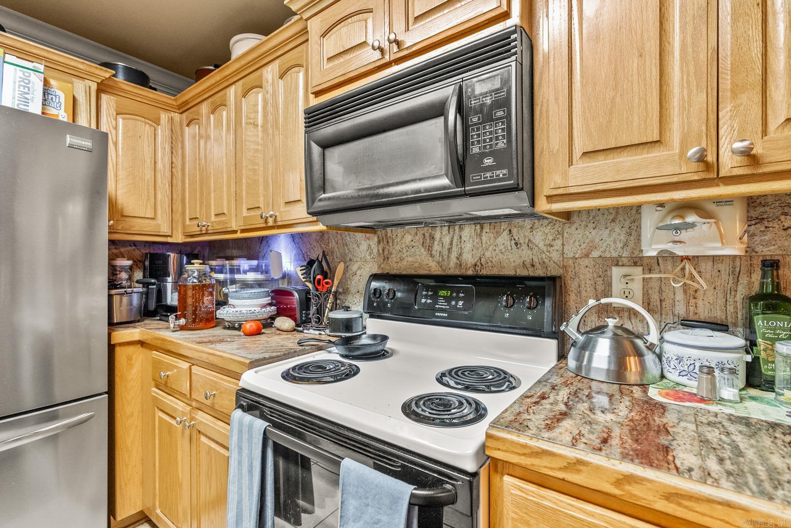 HAYS ADD - Residential Income