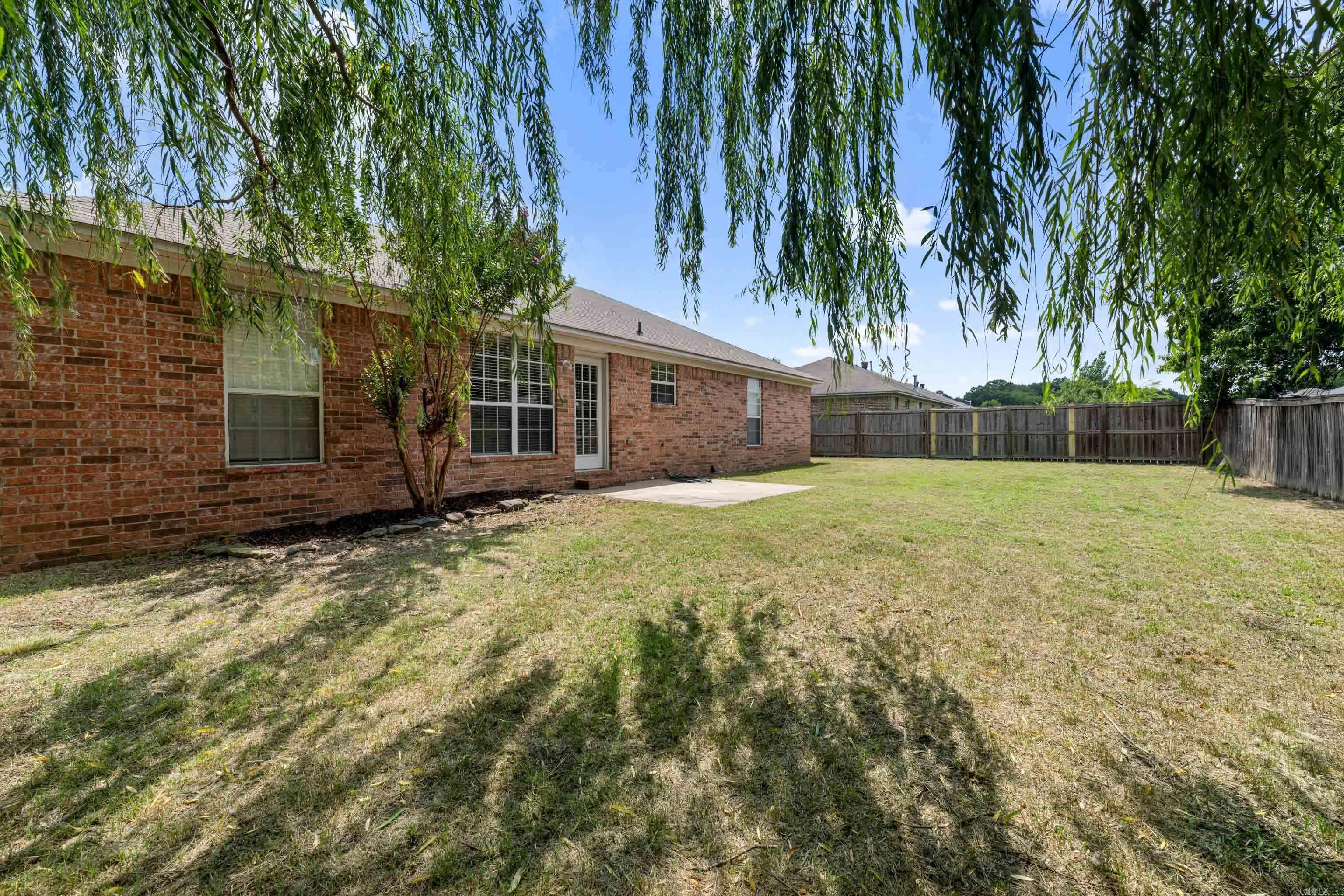 JUSTIN PLACE - Residential