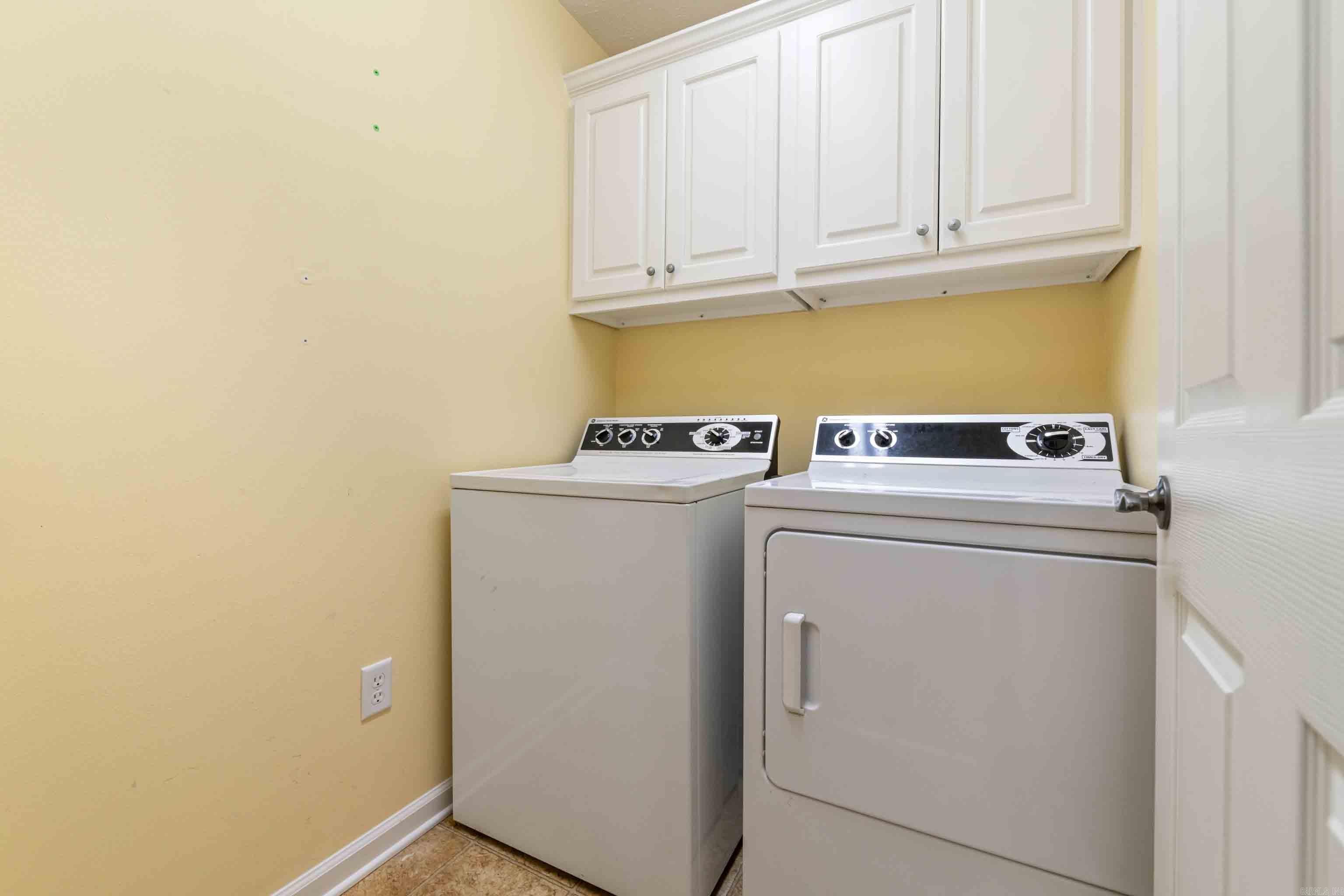 JUSTIN PLACE - Residential