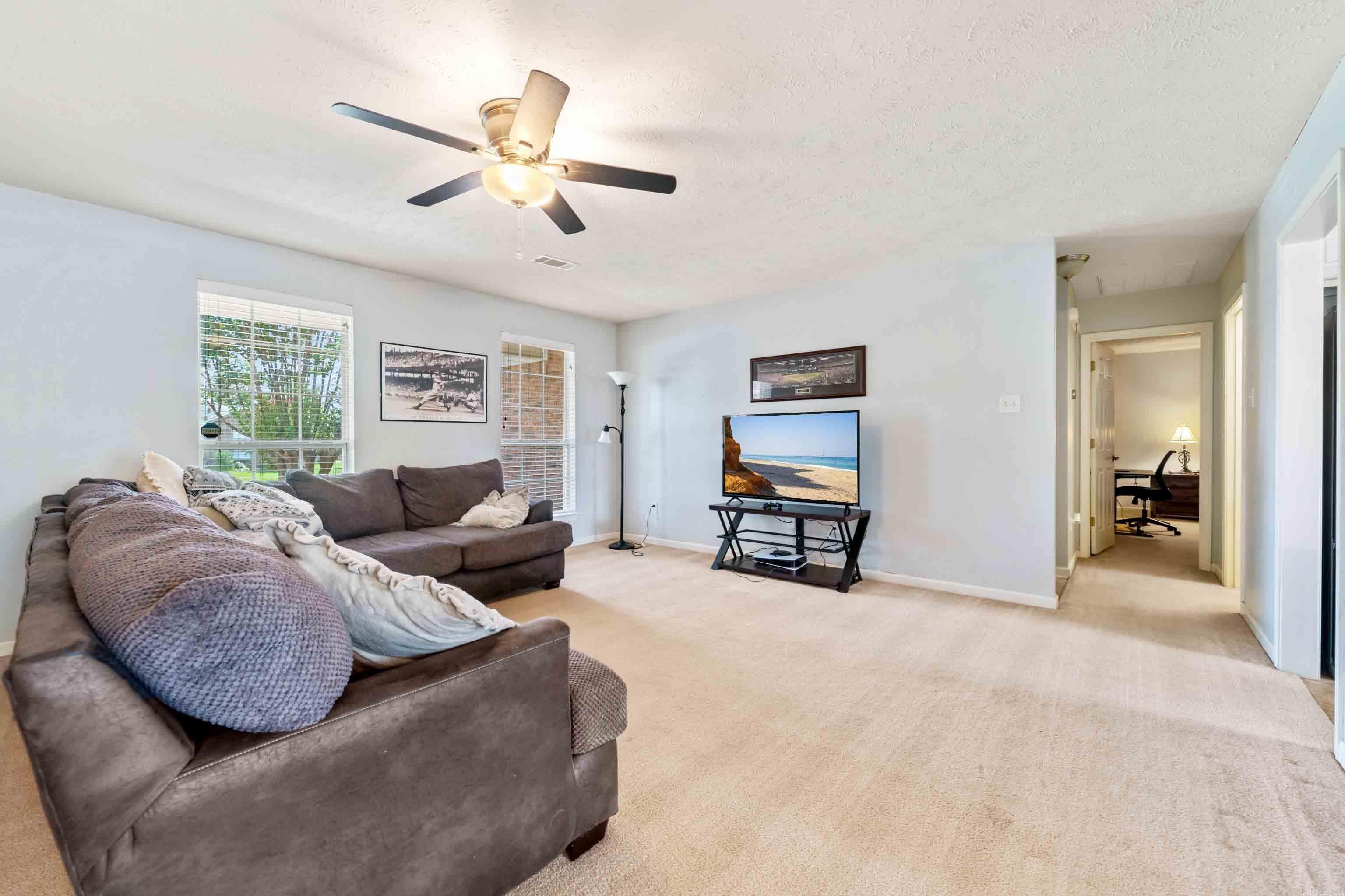 JUSTIN PLACE - Residential