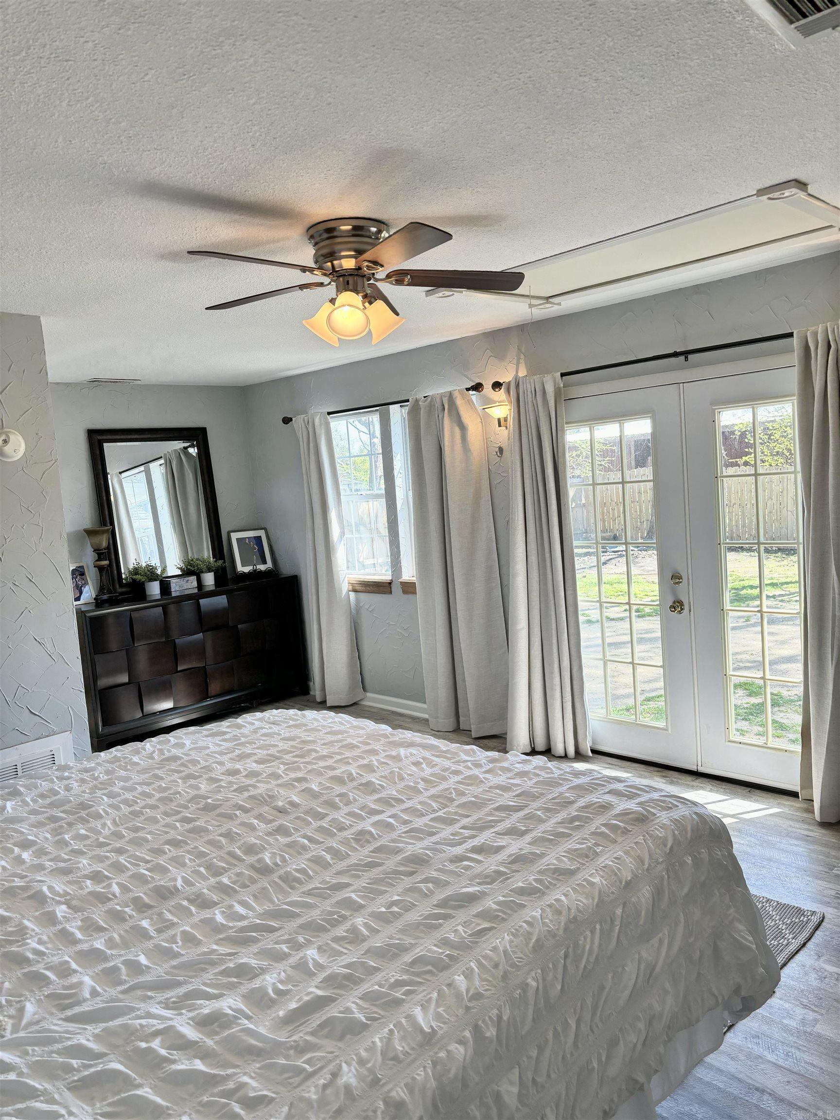 FORREST ACRES OVERLOOK - Residential