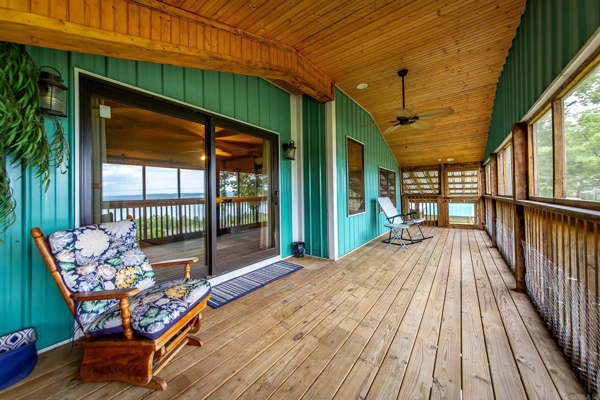 Lakeshore Hills-Andersons Lake - Residential