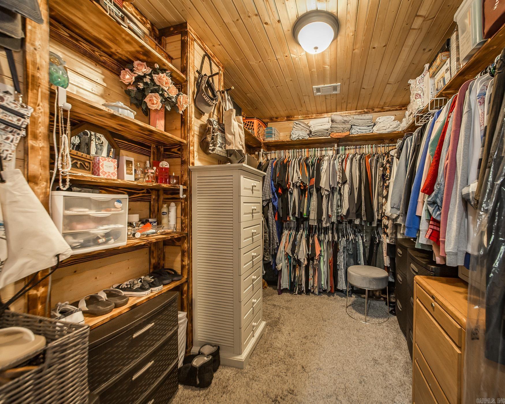 Lakeshore Hills-Andersons Lake - Residential