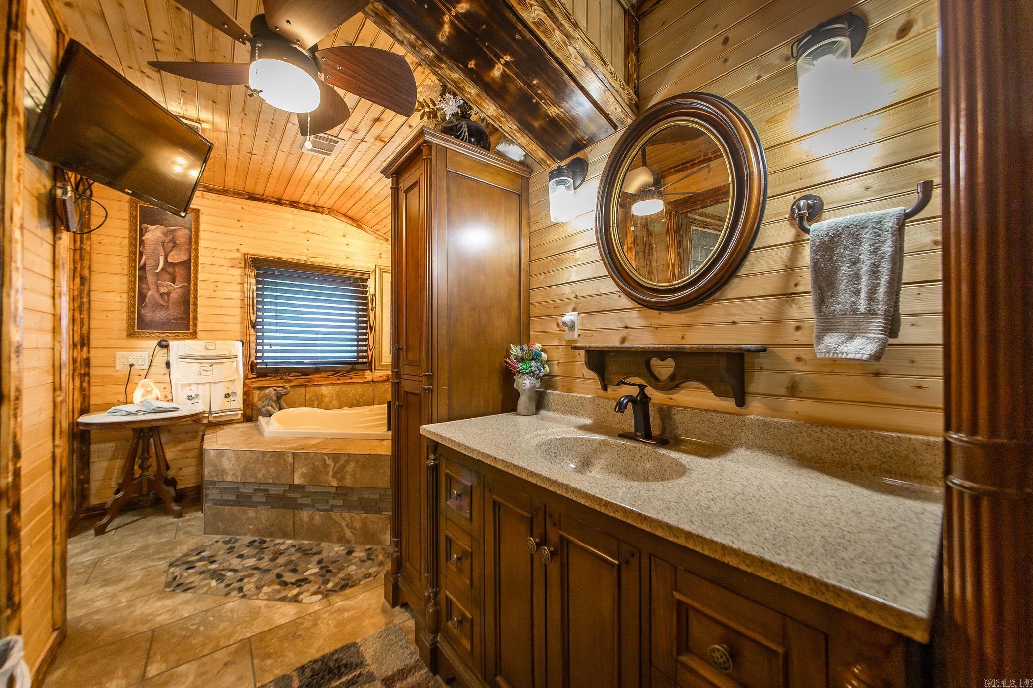 Lakeshore Hills-Andersons Lake - Residential